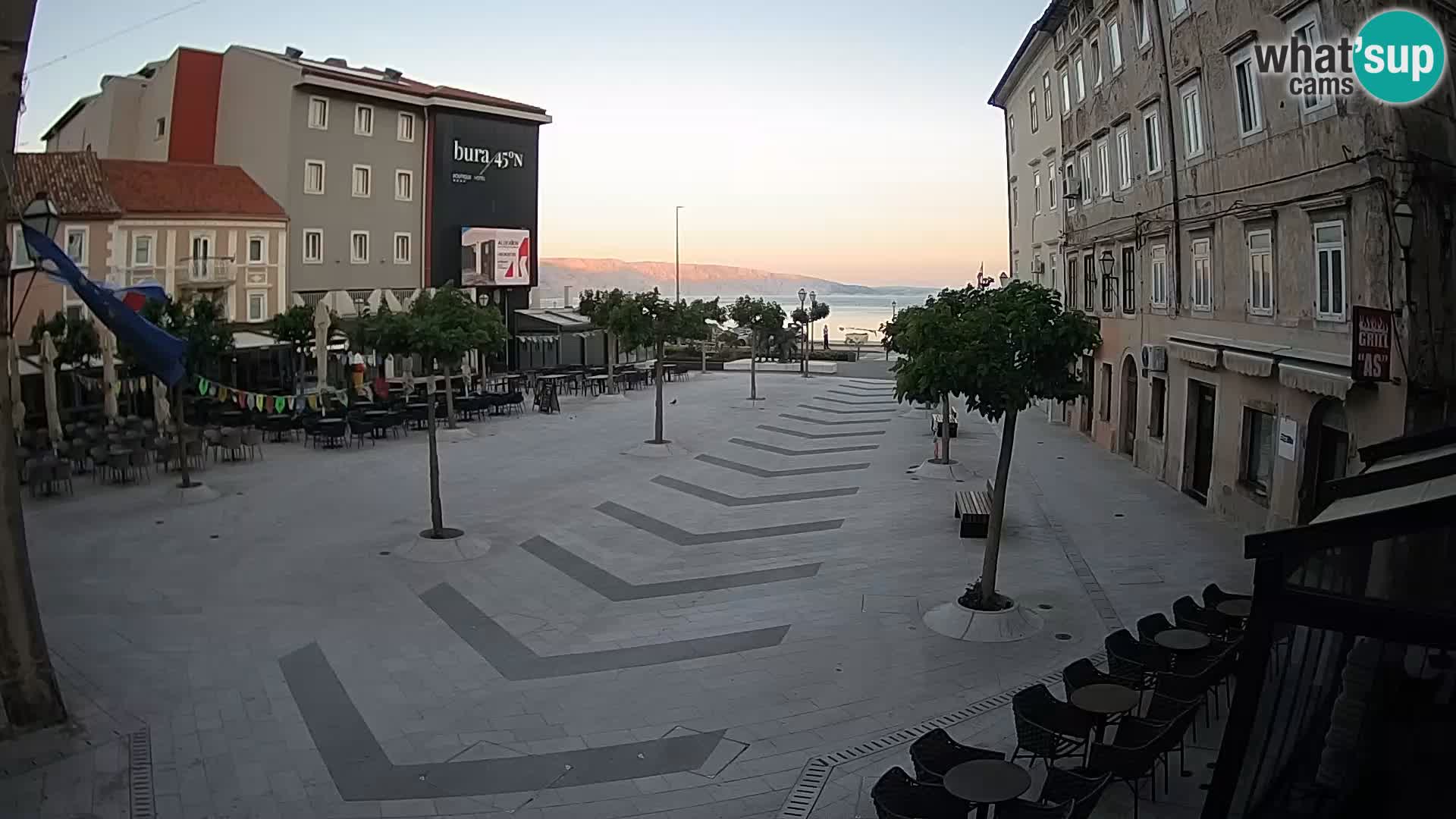 Zentrum der Stadt Senj – Pavlin platz – Live Cam Dalmatia