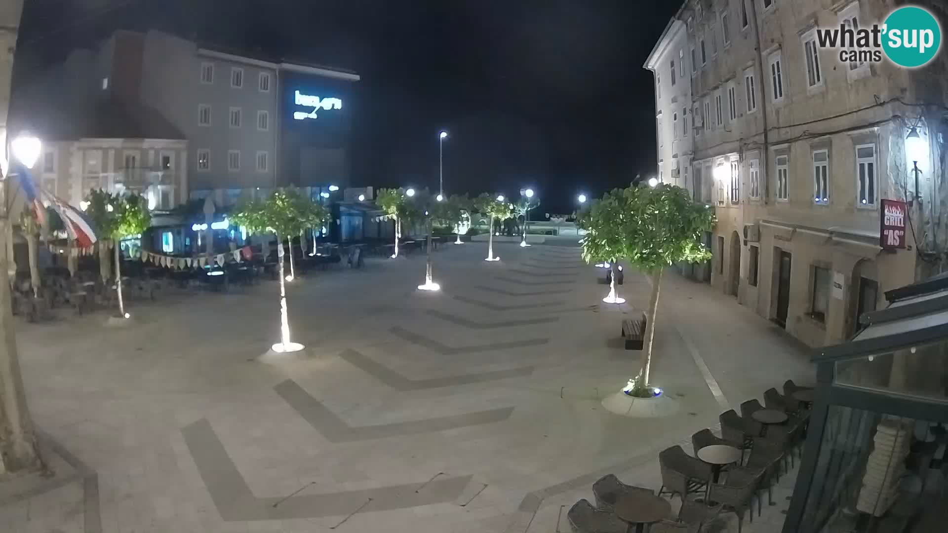 Zentrum der Stadt Senj – Pavlin platz – Live Cam Dalmatia