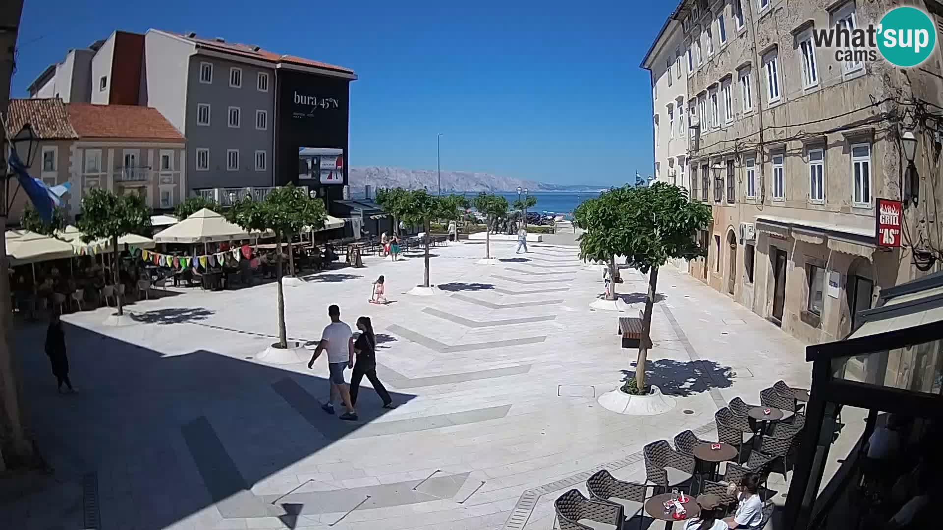 Center mesta Senj – Pavlinski trg – spletne kamere Dalmacija