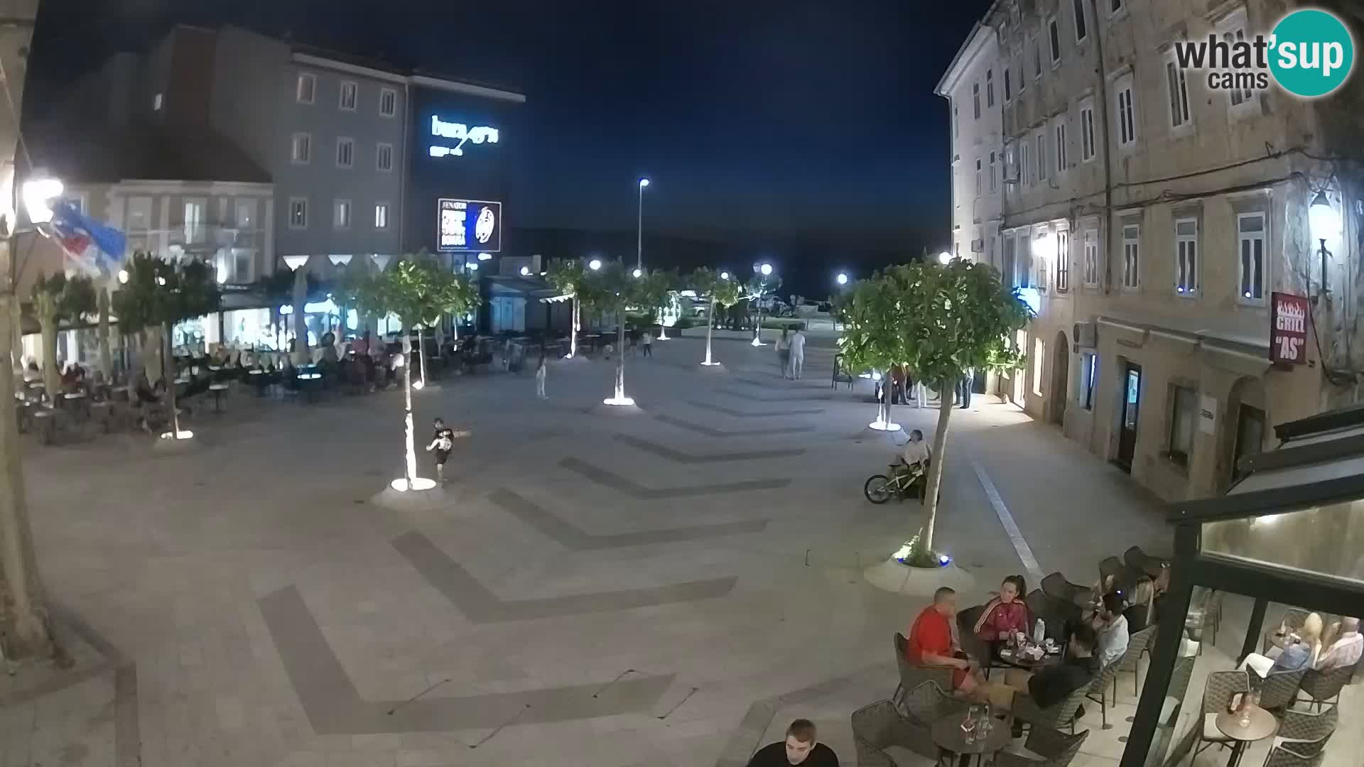 Zentrum der Stadt Senj – Pavlin platz – Live Cam Dalmatia