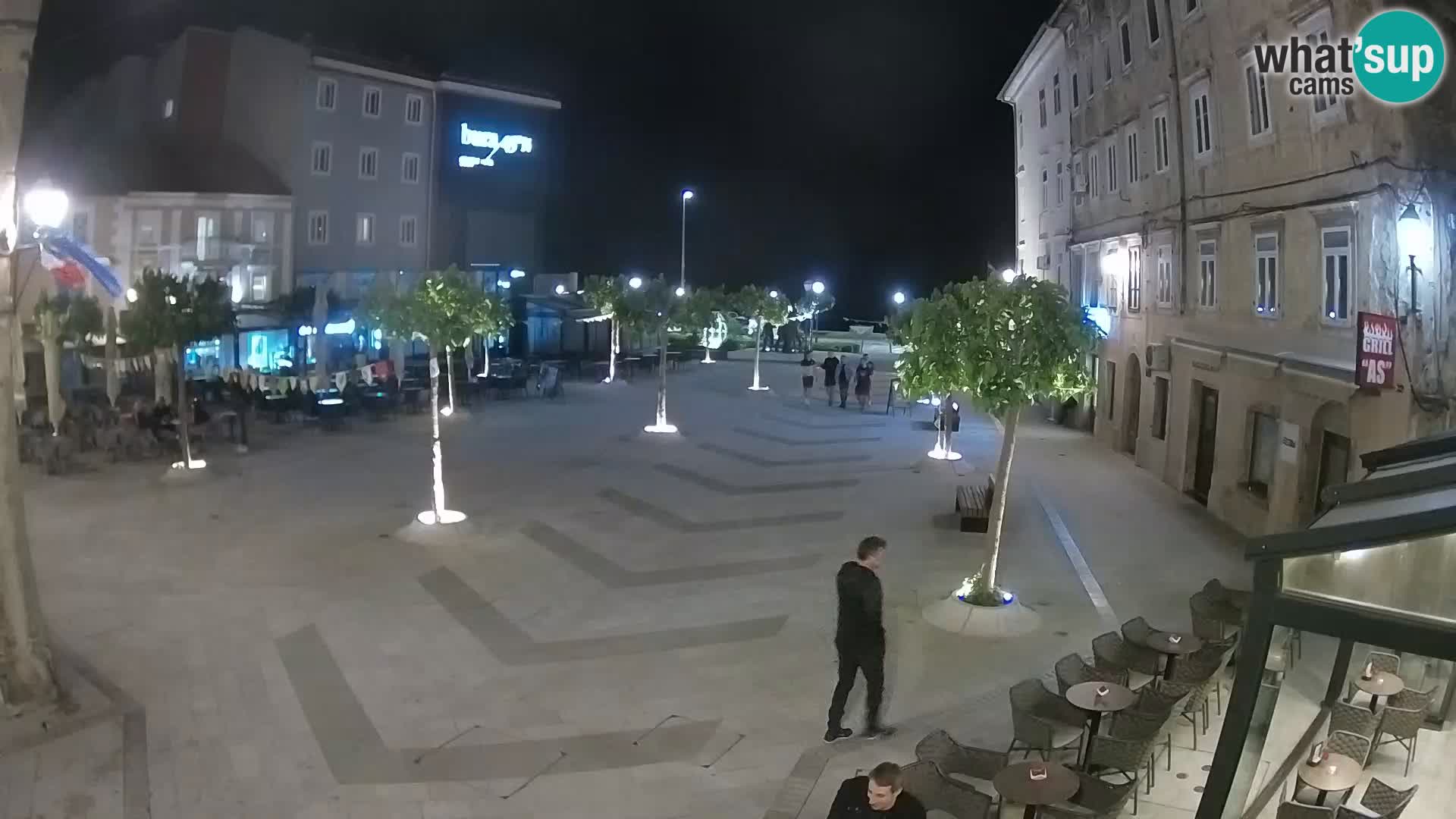 Centar grada Senja – Pavlinski trg – web kamere Dalmacija