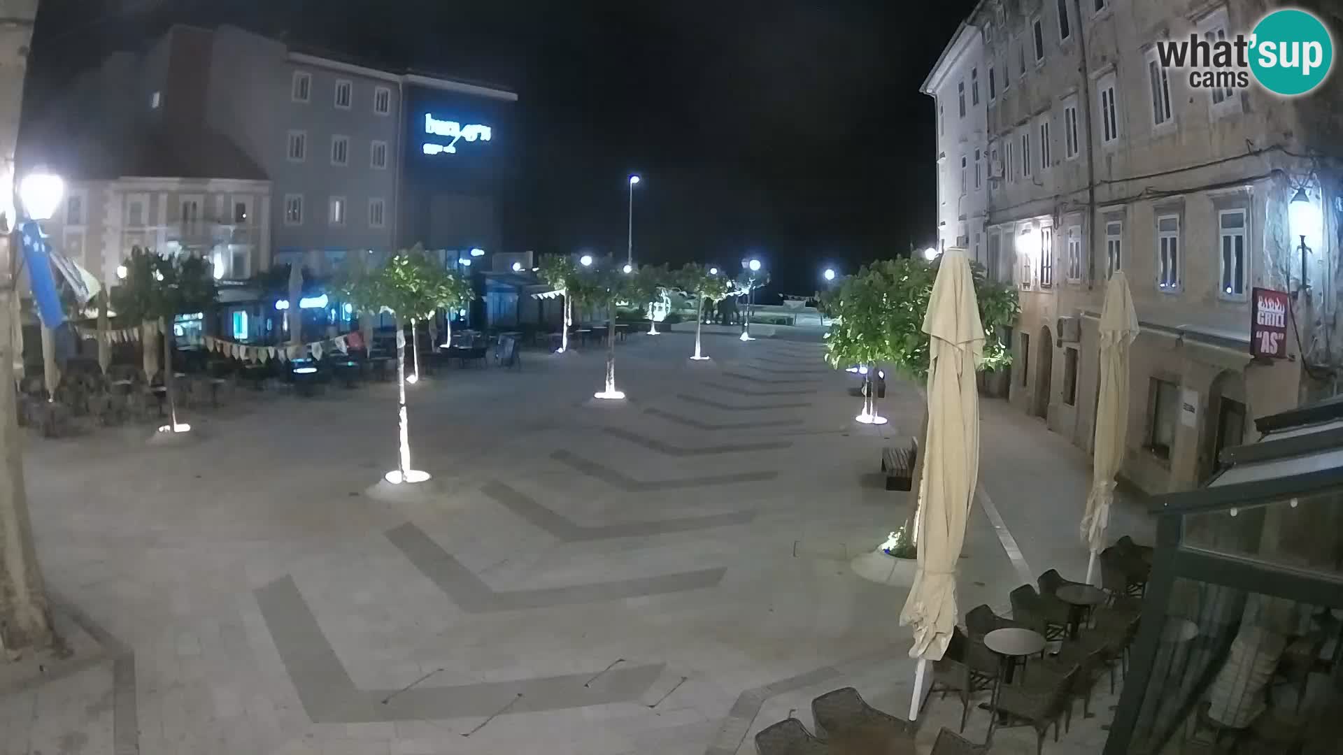 Centro de la ciudad de Senj – plaza Pavlin – Live Cam Dalmacia