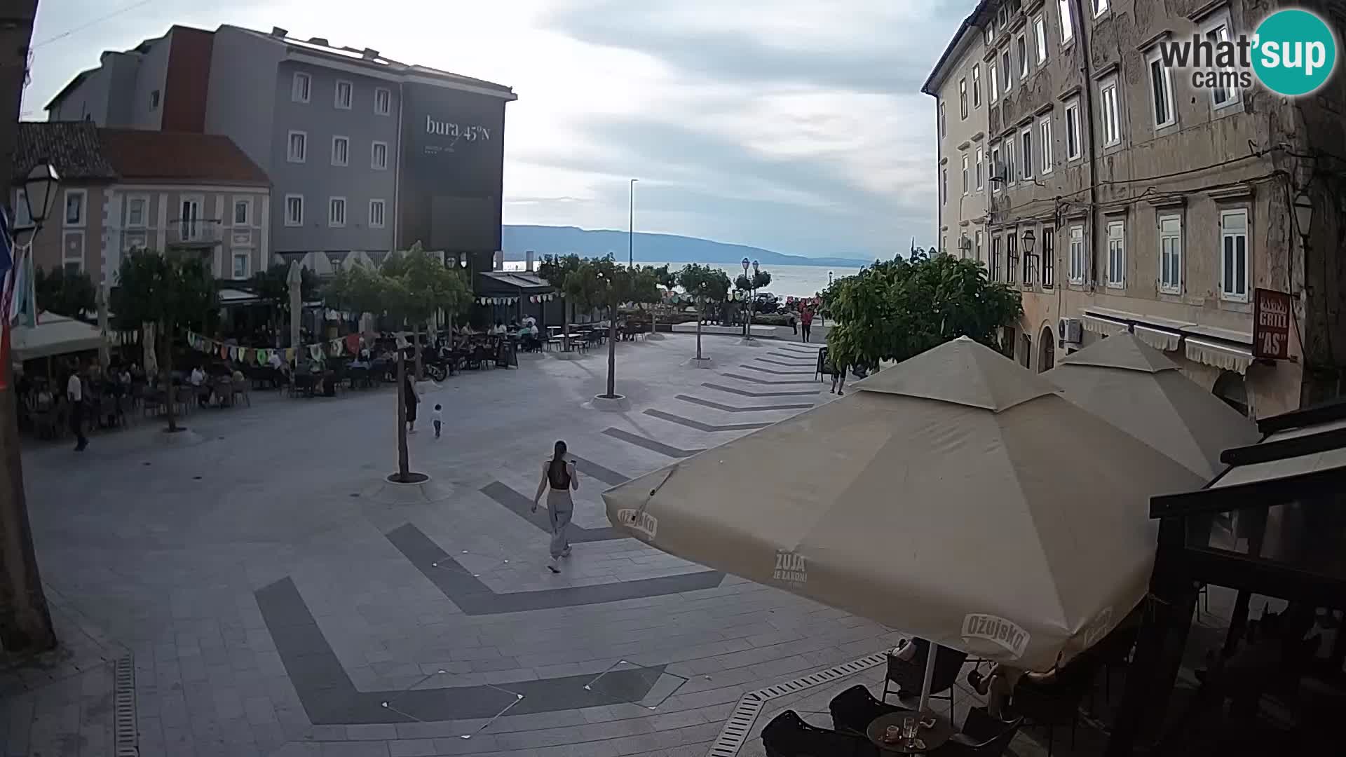 Center mesta Senj – Pavlinski trg – spletne kamere Dalmacija