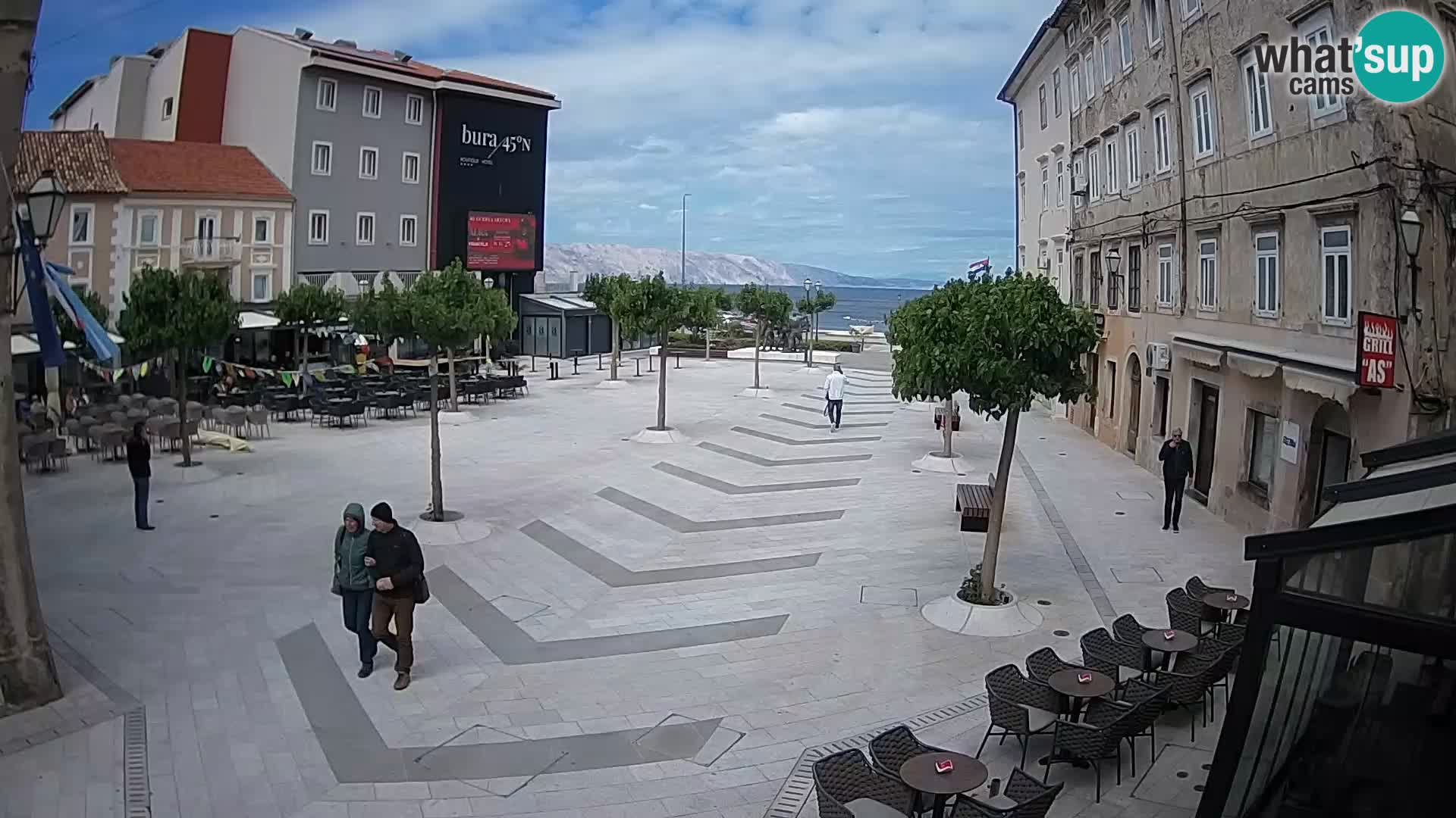Center mesta Senj – Pavlinski trg – spletne kamere Dalmacija