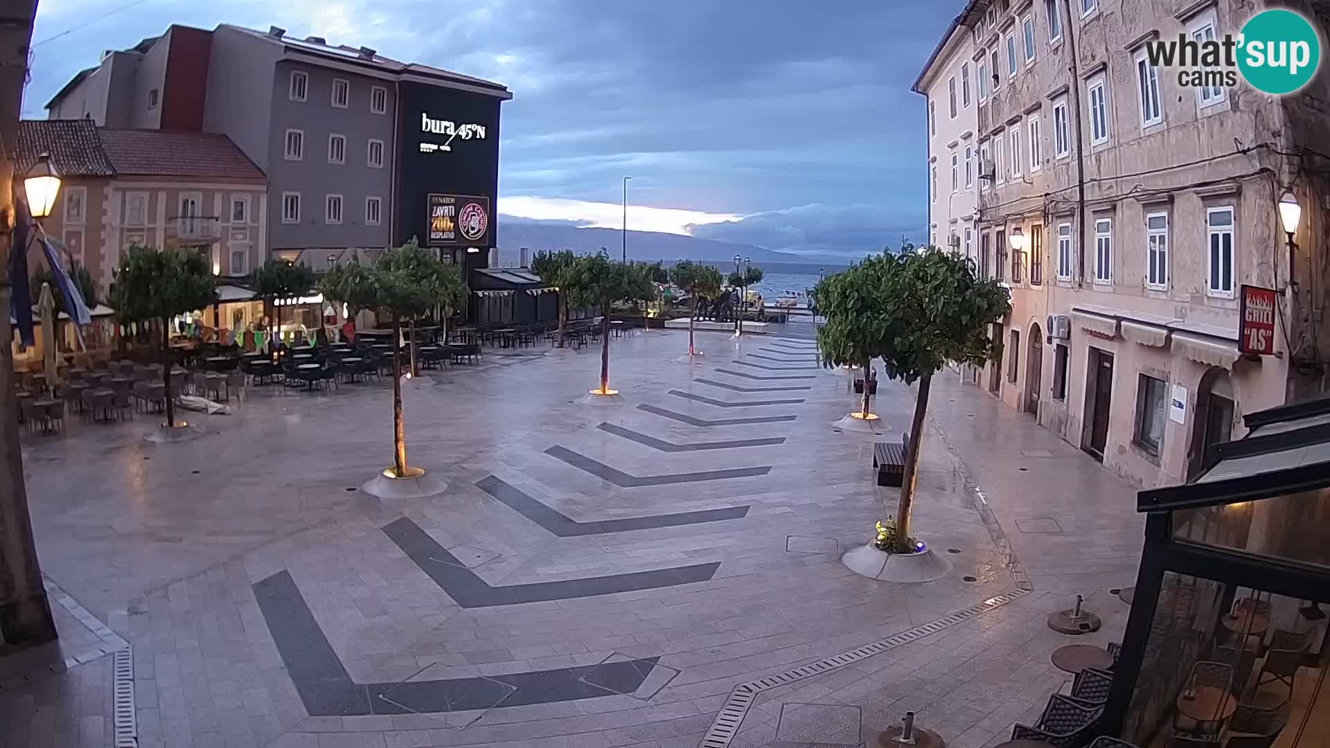 Centro de la ciudad de Senj – plaza Pavlin – Live Cam Dalmacia