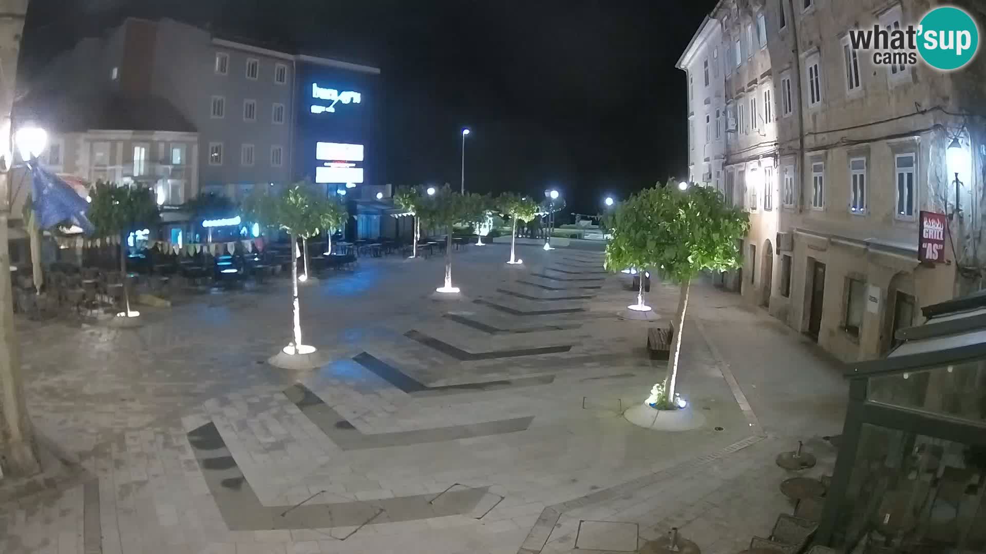 Centro de la ciudad de Senj – plaza Pavlin – Live Cam Dalmacia