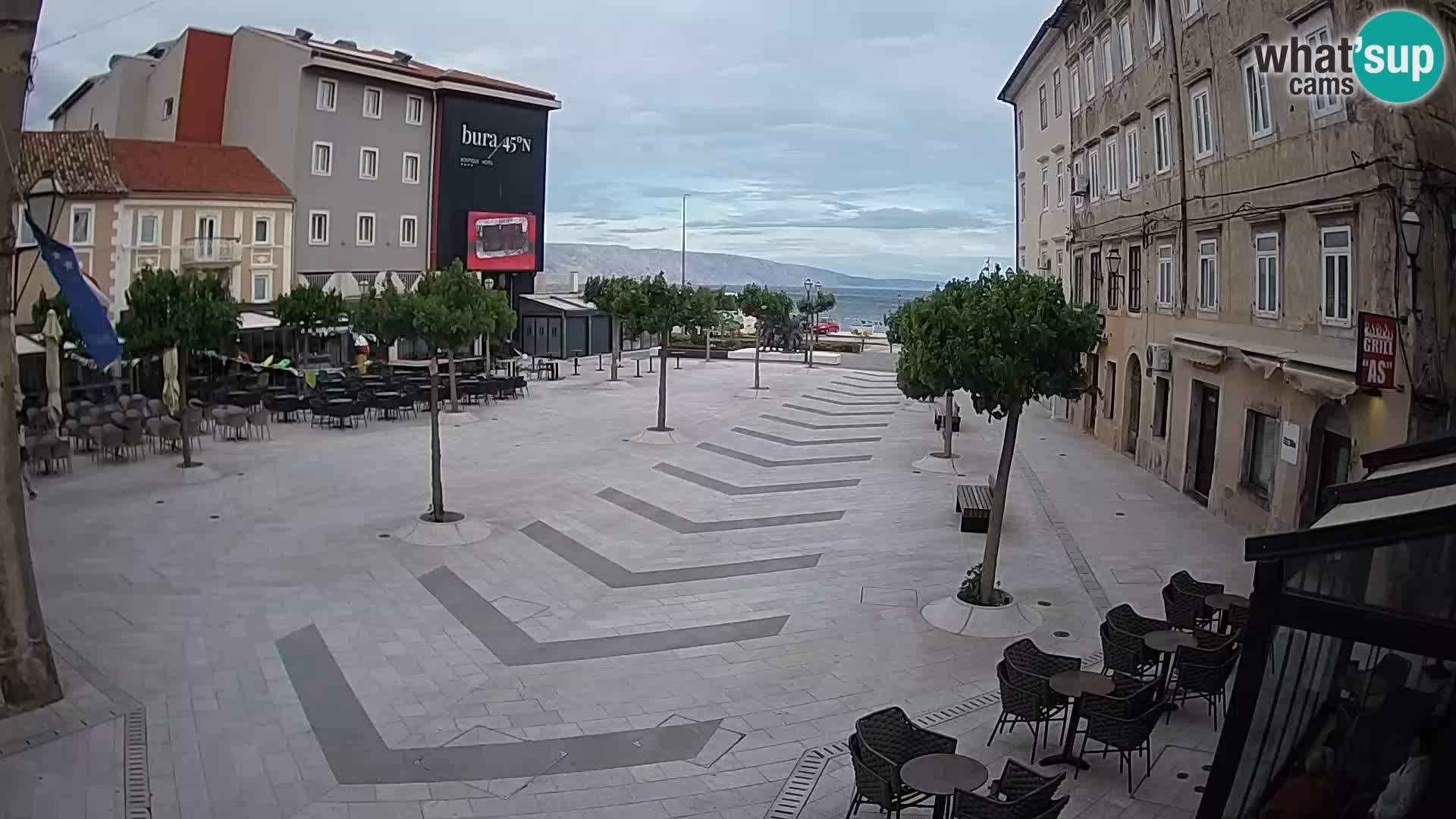 Center mesta Senj – Pavlinski trg – spletne kamere Dalmacija