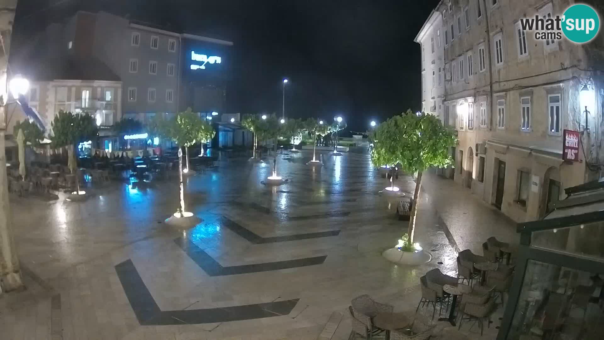 Centro de la ciudad de Senj – plaza Pavlin – Live Cam Dalmacia