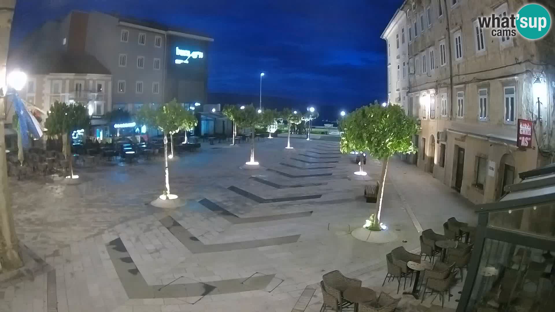 Center mesta Senj – Pavlinski trg – spletne kamere Dalmacija