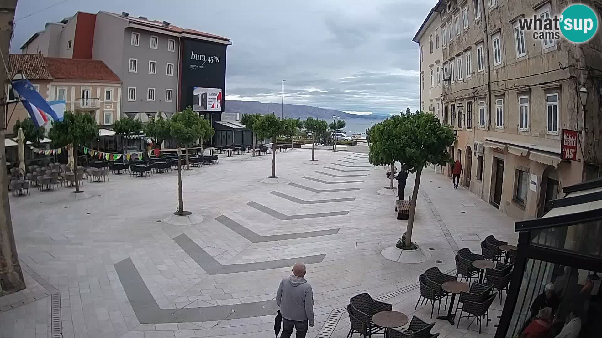 Center mesta Senj – Pavlinski trg – spletne kamere Dalmacija
