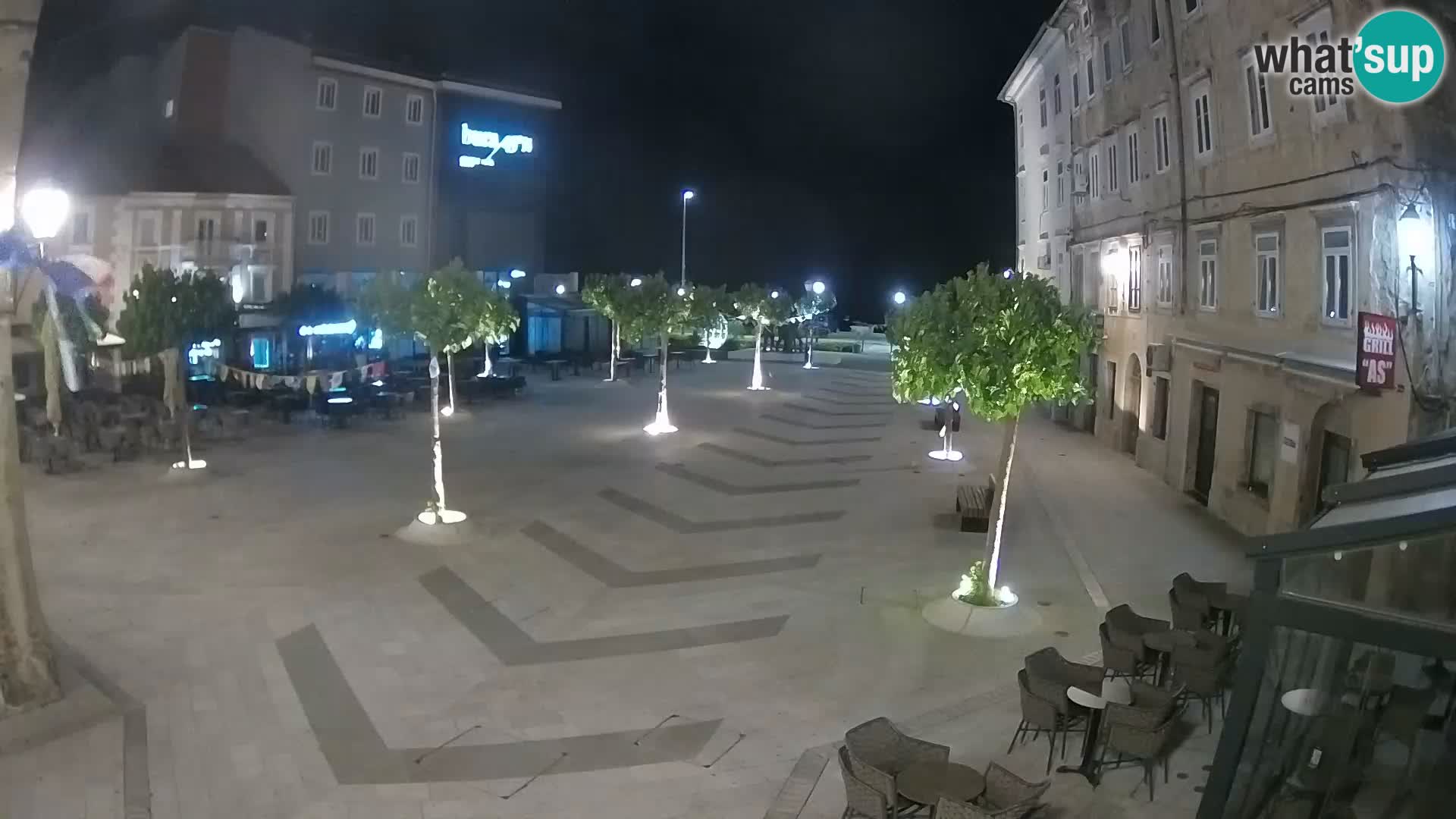 Zentrum der Stadt Senj – Pavlin platz – Live Cam Dalmatia