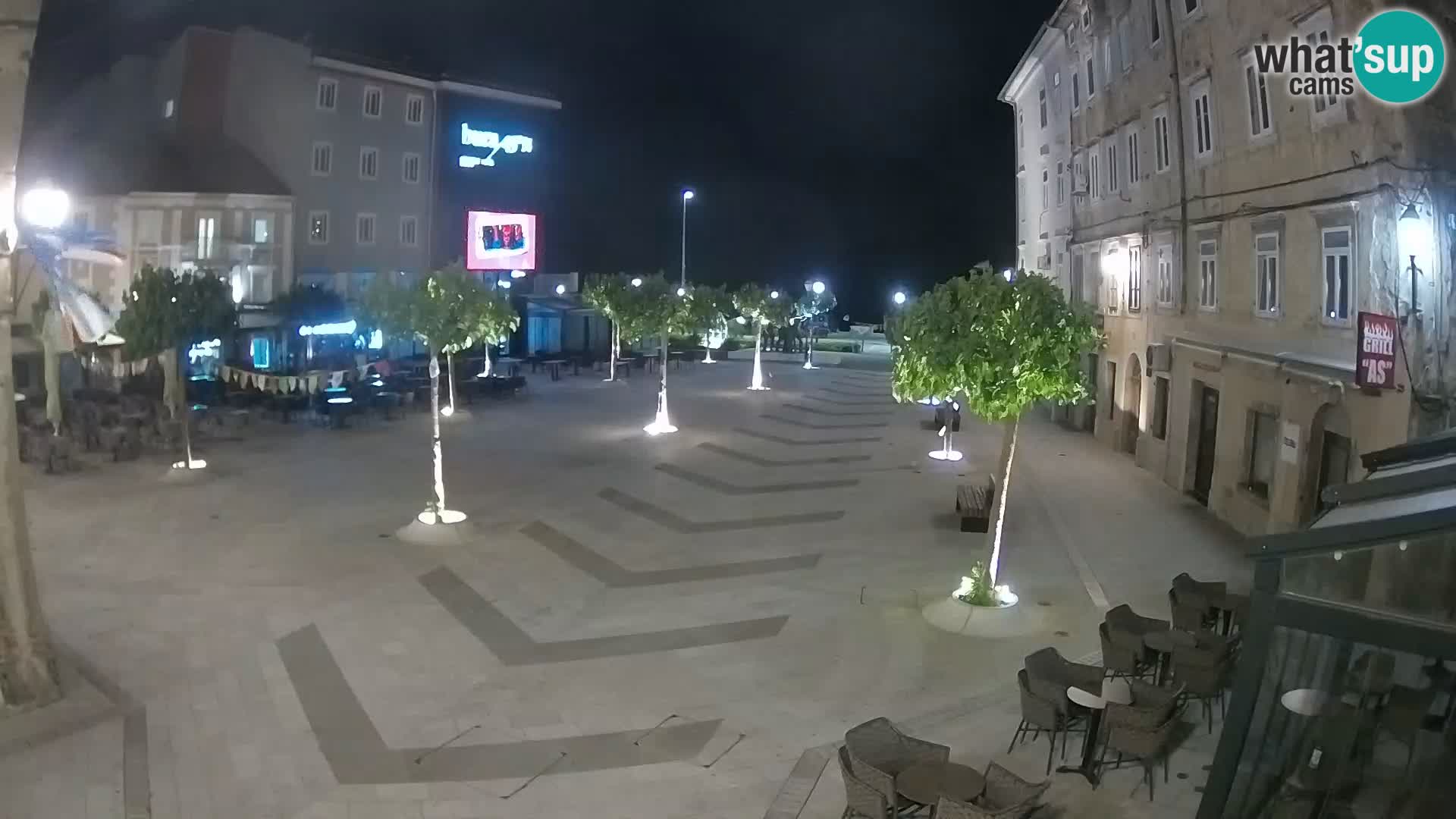 Center mesta Senj – Pavlinski trg – spletne kamere Dalmacija