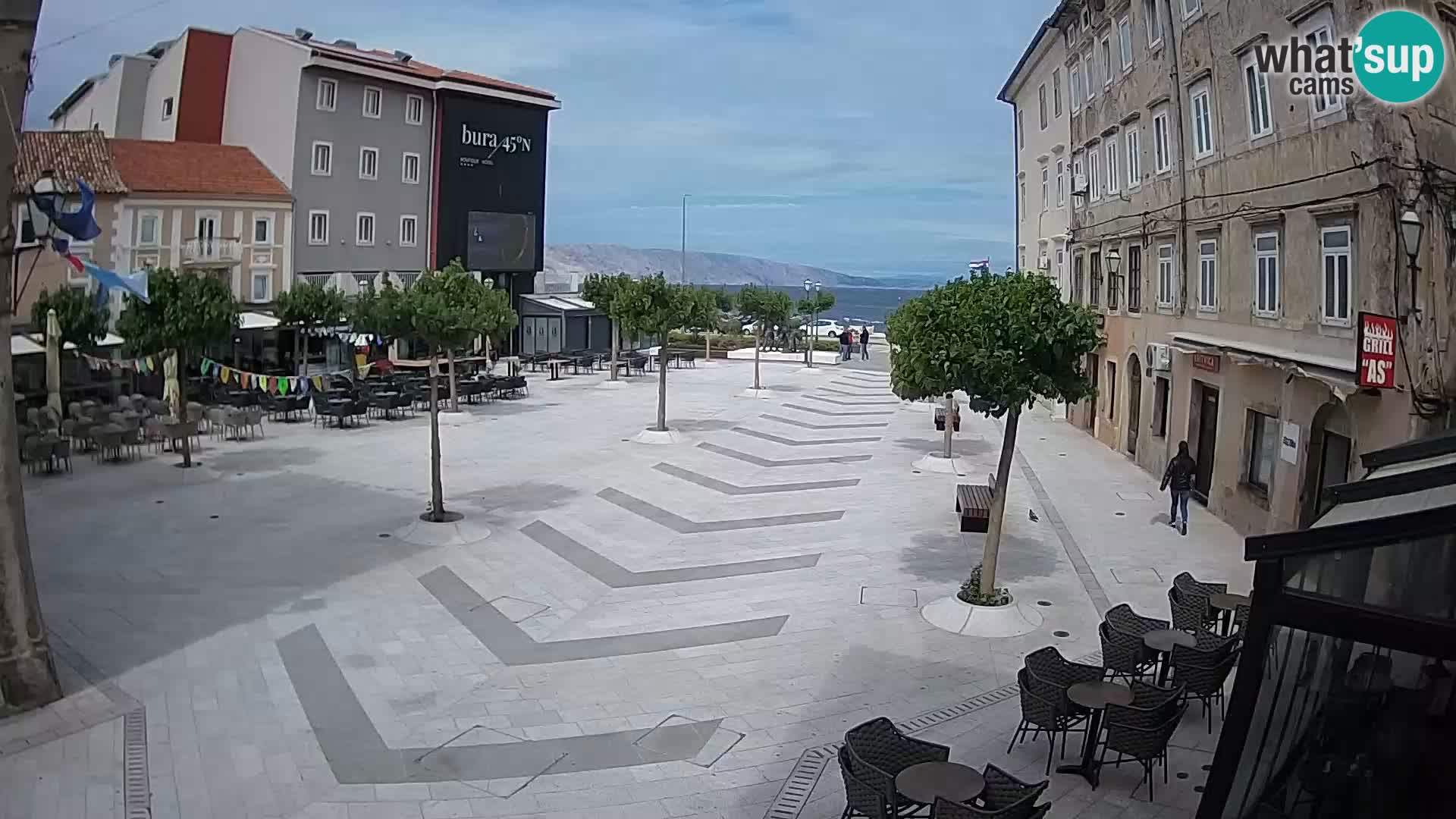 Zentrum der Stadt Senj – Pavlin platz – Live Cam Dalmatia