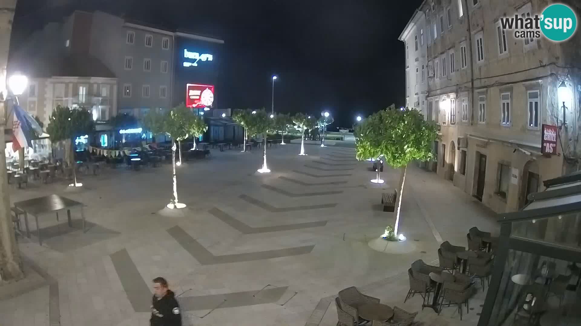 Zentrum der Stadt Senj – Pavlin platz – Live Cam Dalmatia