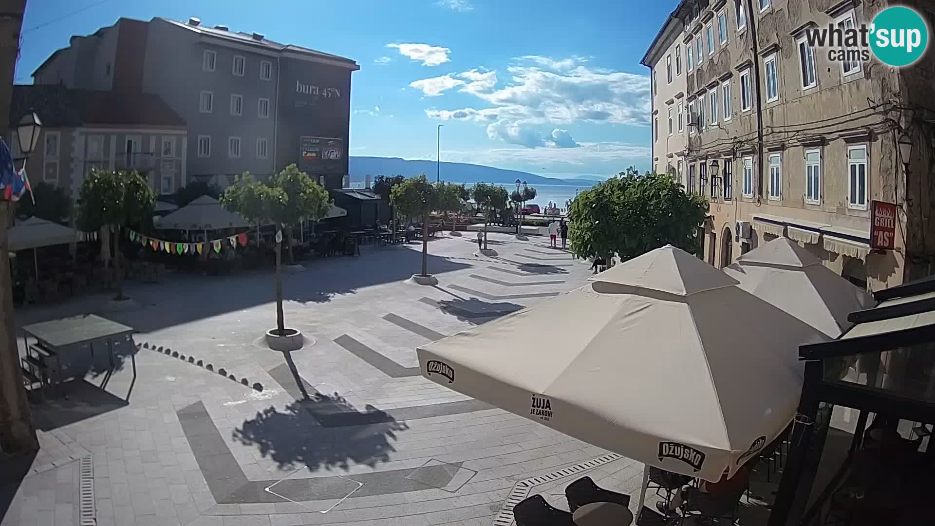 Zentrum der Stadt Senj – Pavlin platz – Live Cam Dalmatia