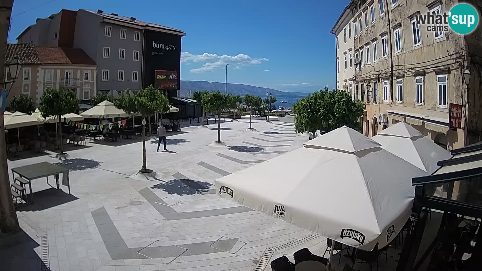 Zentrum der Stadt Senj – Pavlin platz – Live Cam Dalmatia