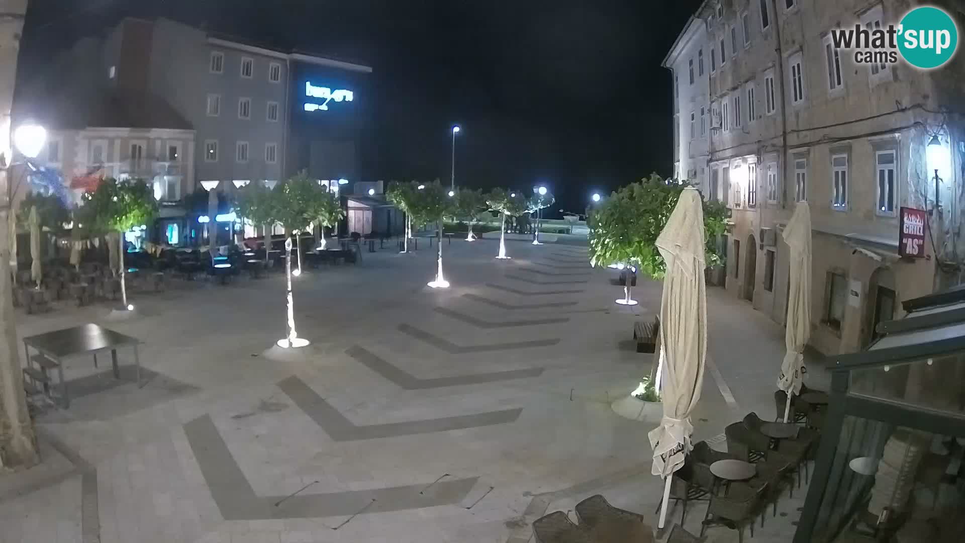 Centro de la ciudad de Senj – plaza Pavlin – Live Cam Dalmacia