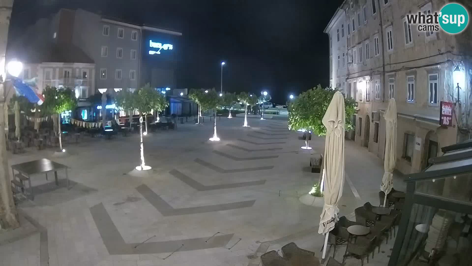 Centro de la ciudad de Senj – plaza Pavlin – Live Cam Dalmacia