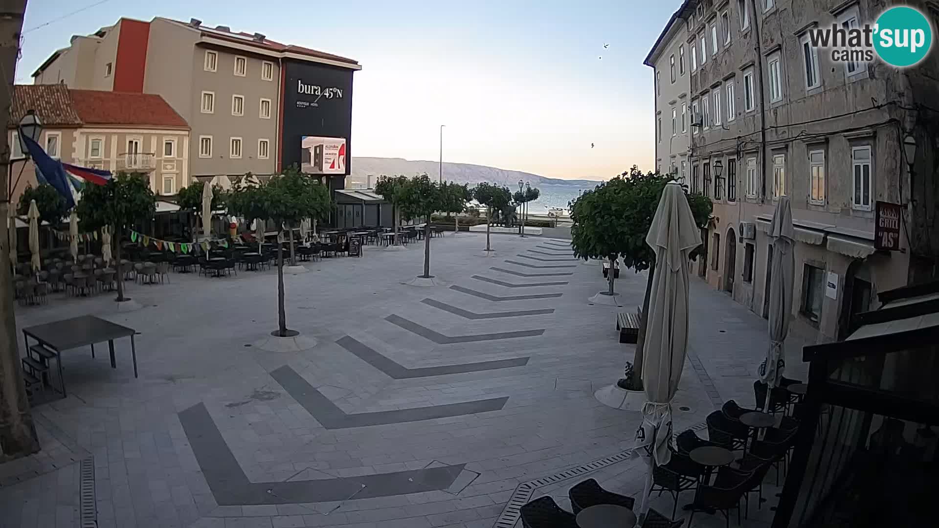 Zentrum der Stadt Senj – Pavlin platz – Live Cam Dalmatia