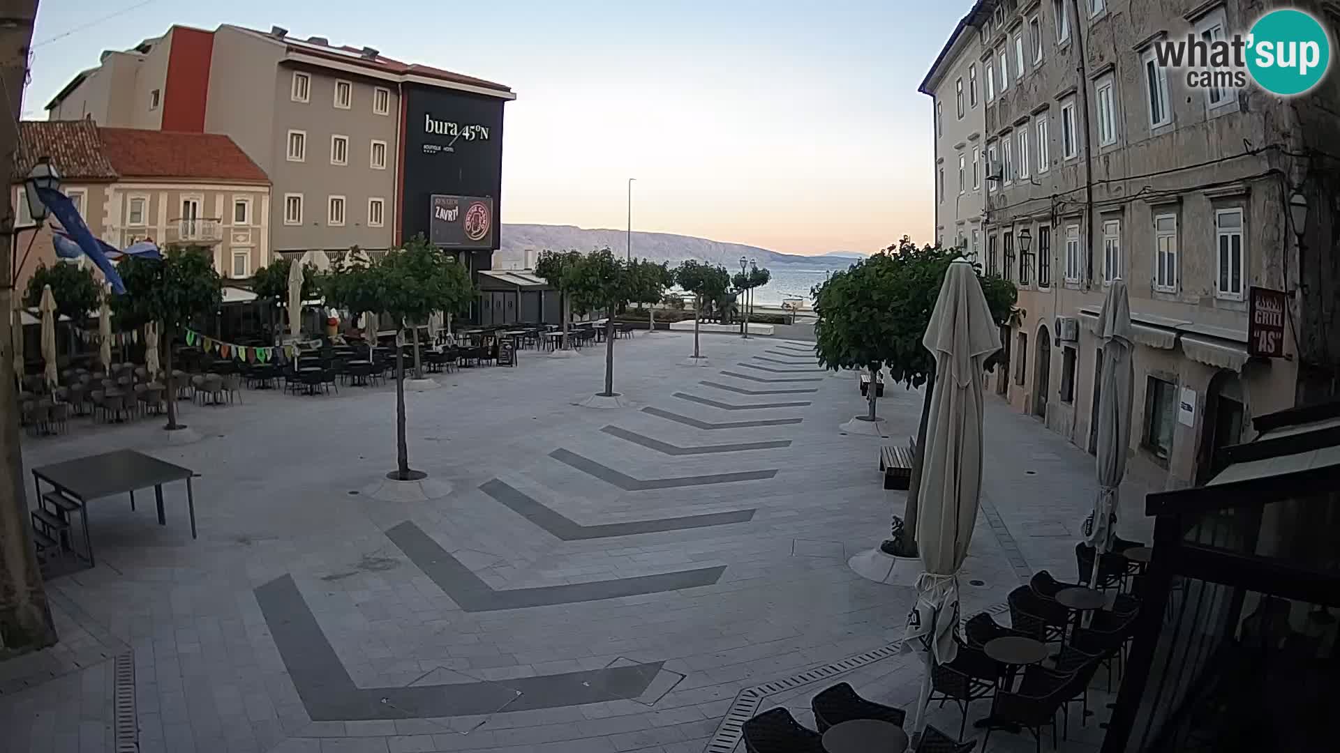 Centro de la ciudad de Senj – plaza Pavlin – Live Cam Dalmacia