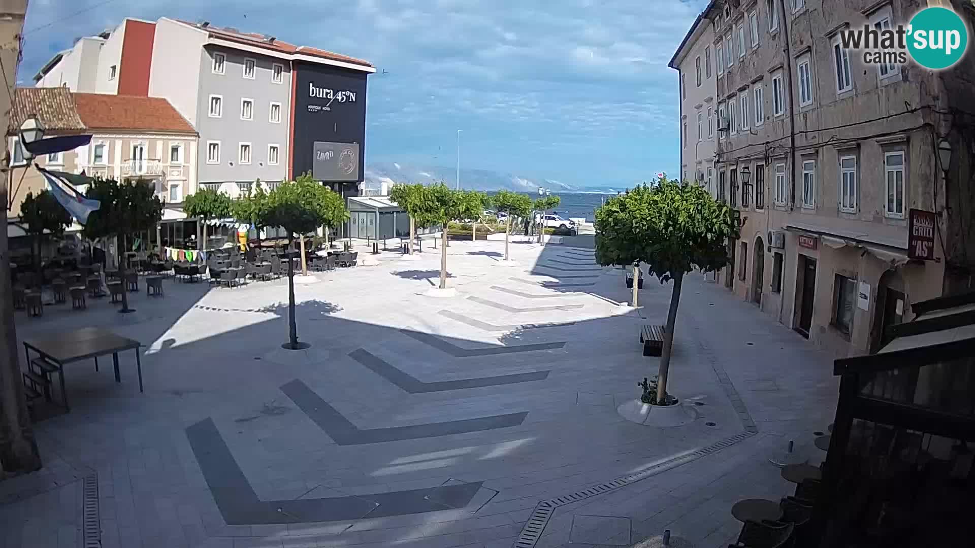Zentrum der Stadt Senj – Pavlin platz – Live Cam Dalmatia
