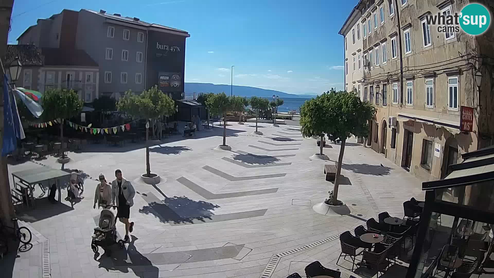 Center of Senj city – Pavlin square – Live Cam Dalmatia