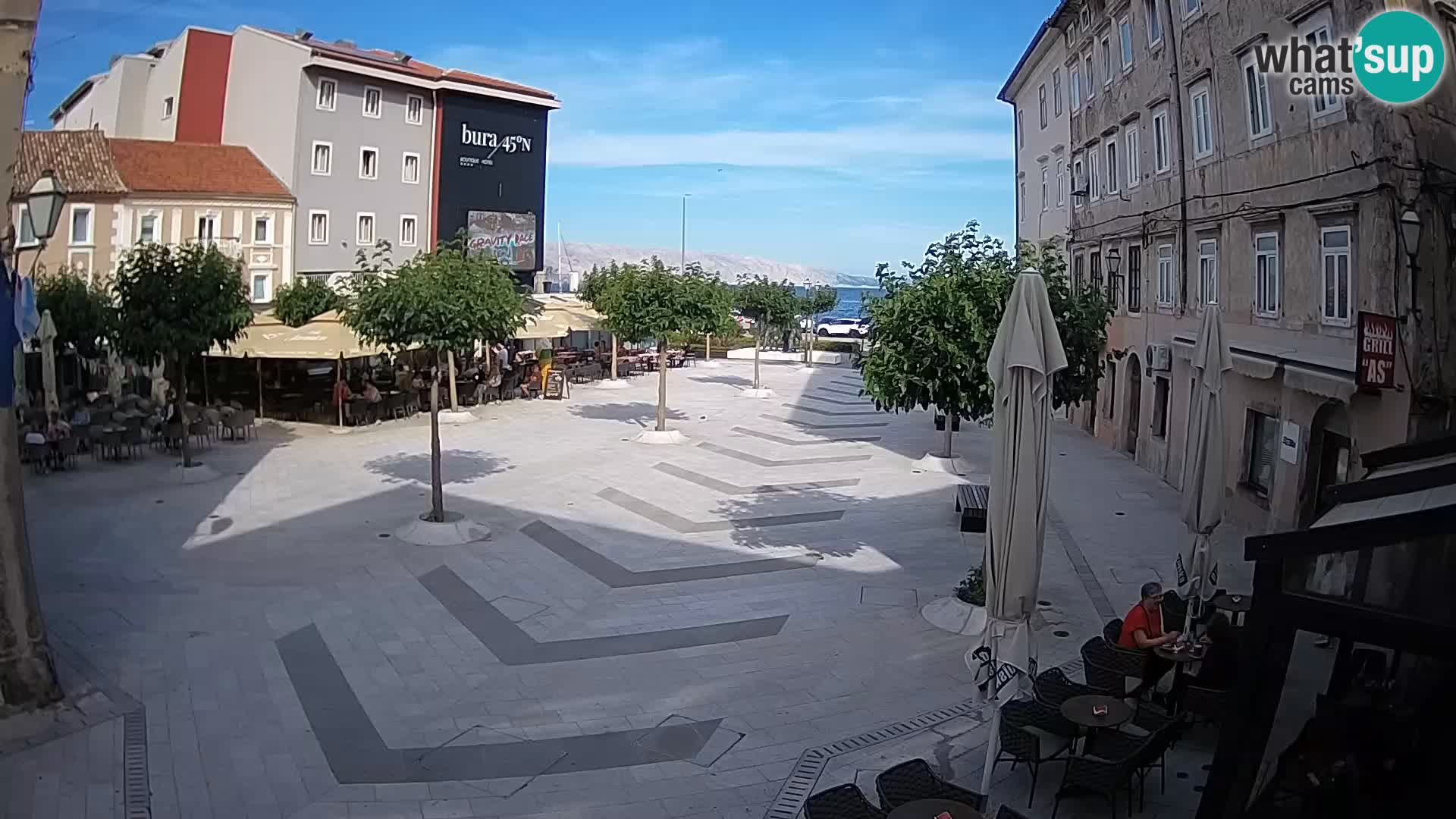 Centro de la ciudad de Senj – plaza Pavlin – Live Cam Dalmacia