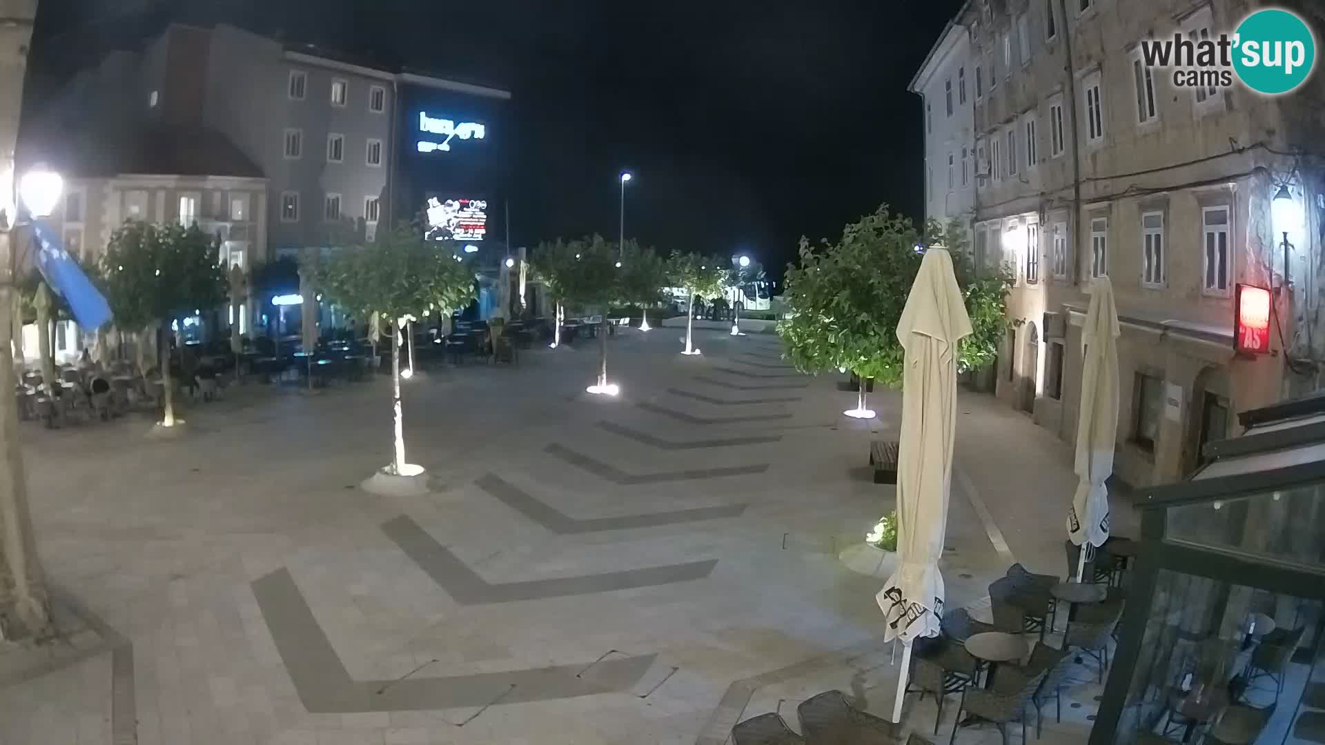 Zentrum der Stadt Senj – Pavlin platz – Live Cam Dalmatia
