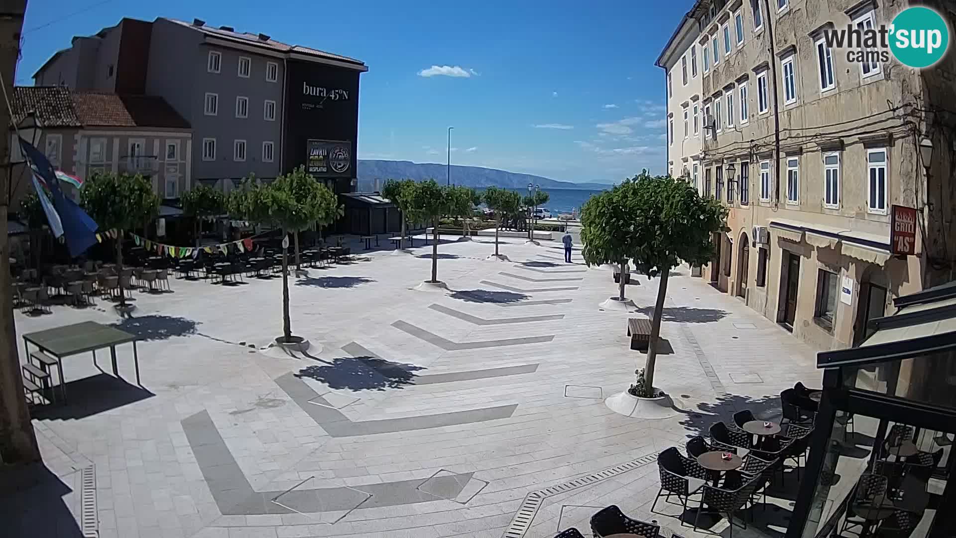 Center mesta Senj – Pavlinski trg – spletne kamere Dalmacija