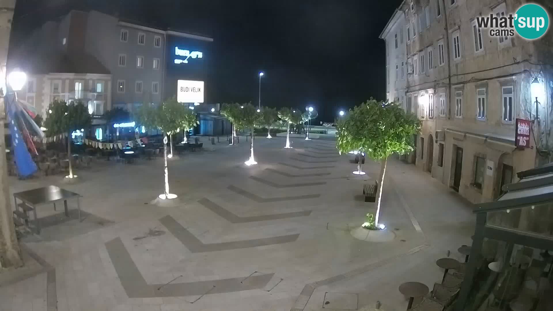 Zentrum der Stadt Senj – Pavlin platz – Live Cam Dalmatia