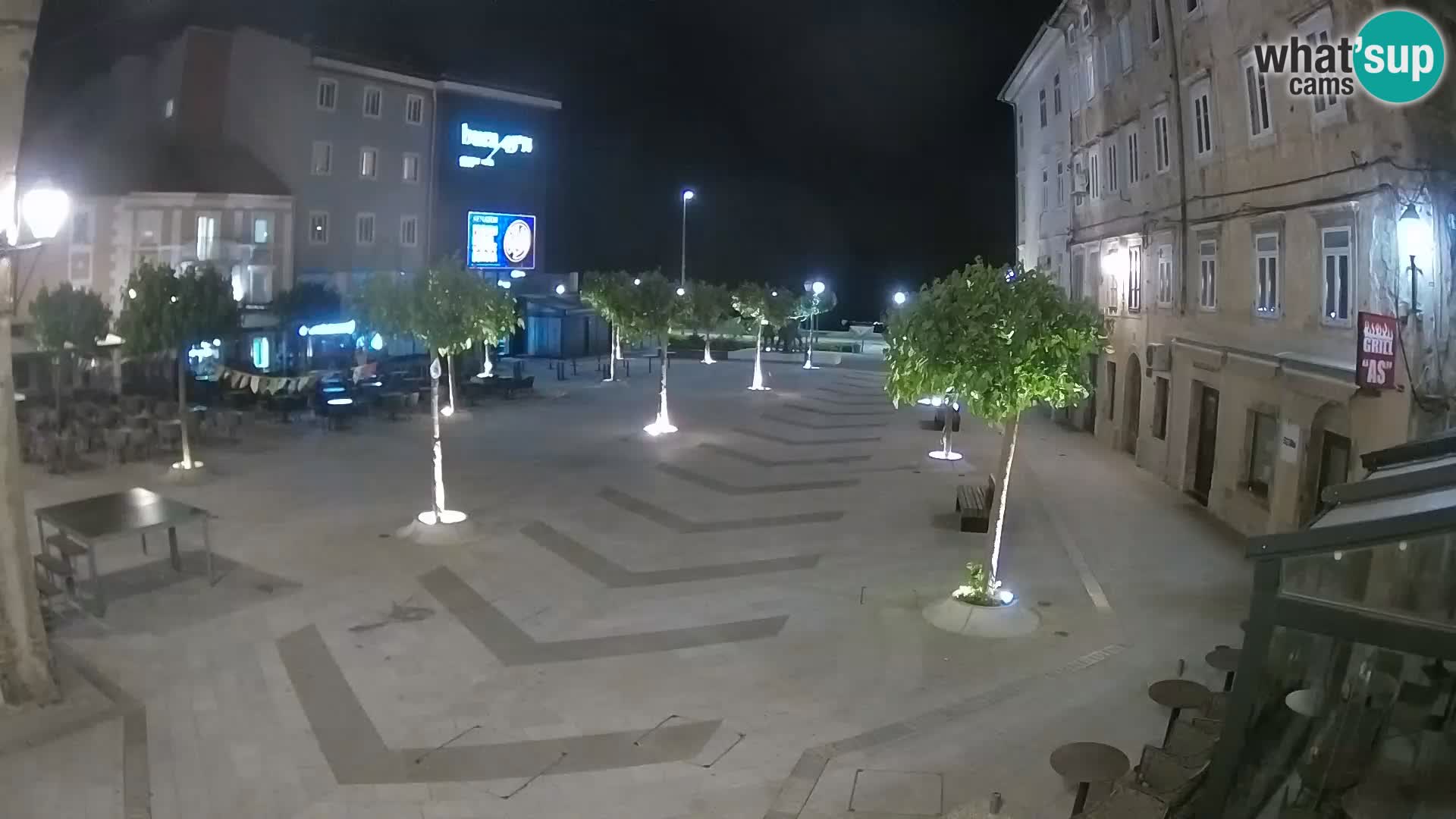 Zentrum der Stadt Senj – Pavlin platz – Live Cam Dalmatia