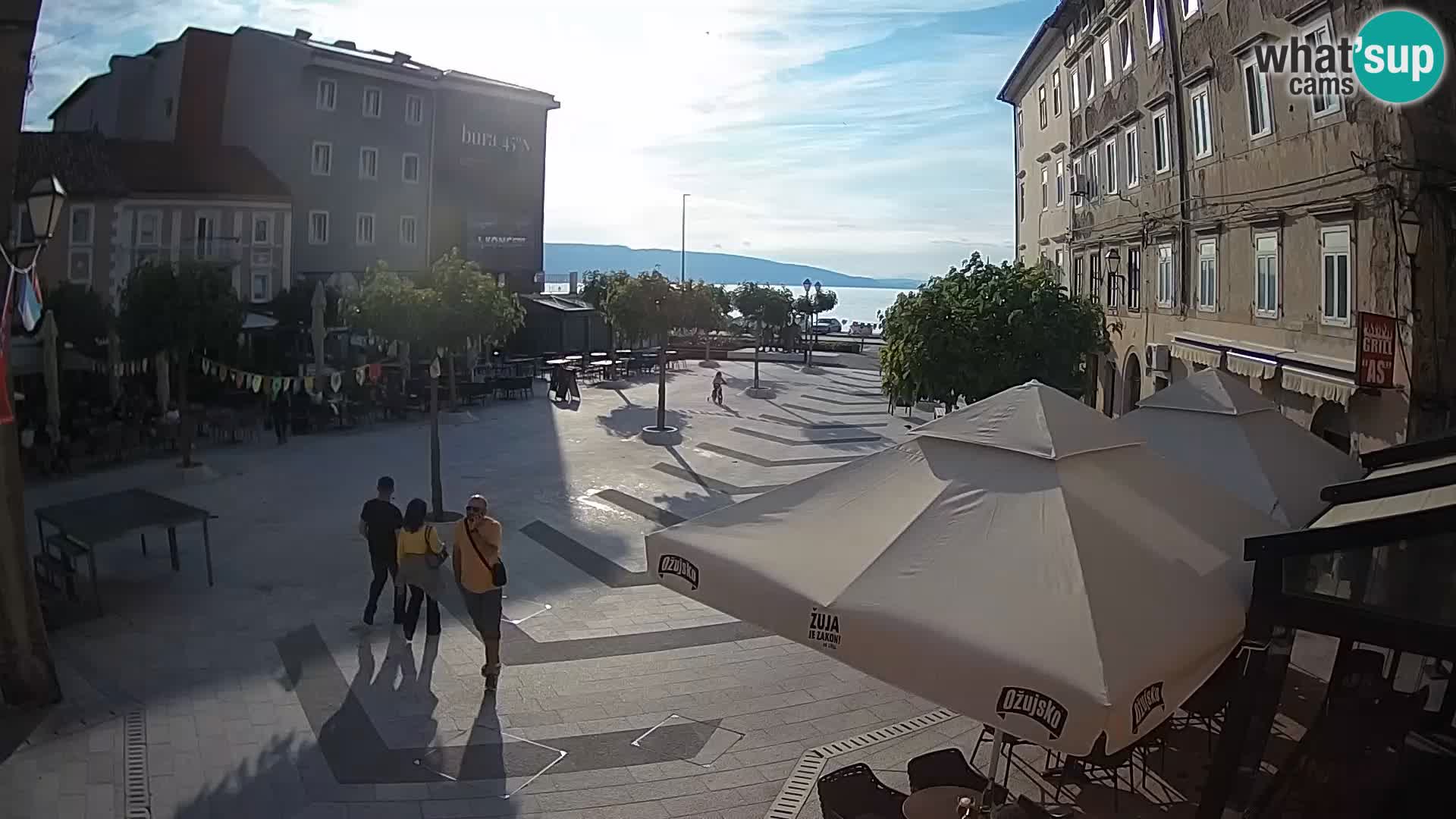 Center mesta Senj – Pavlinski trg – spletne kamere Dalmacija