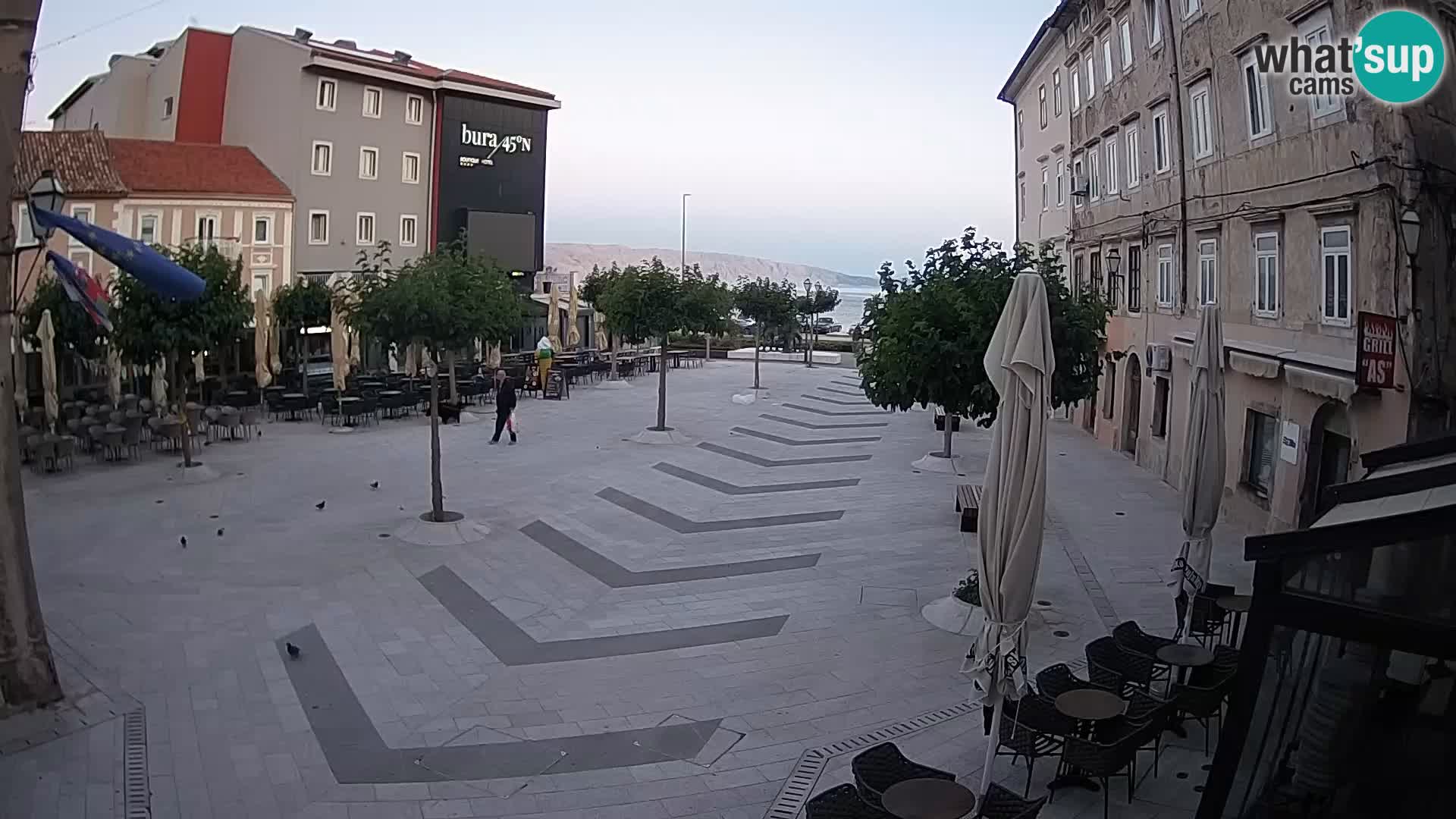 Center mesta Senj – Pavlinski trg – spletne kamere Dalmacija