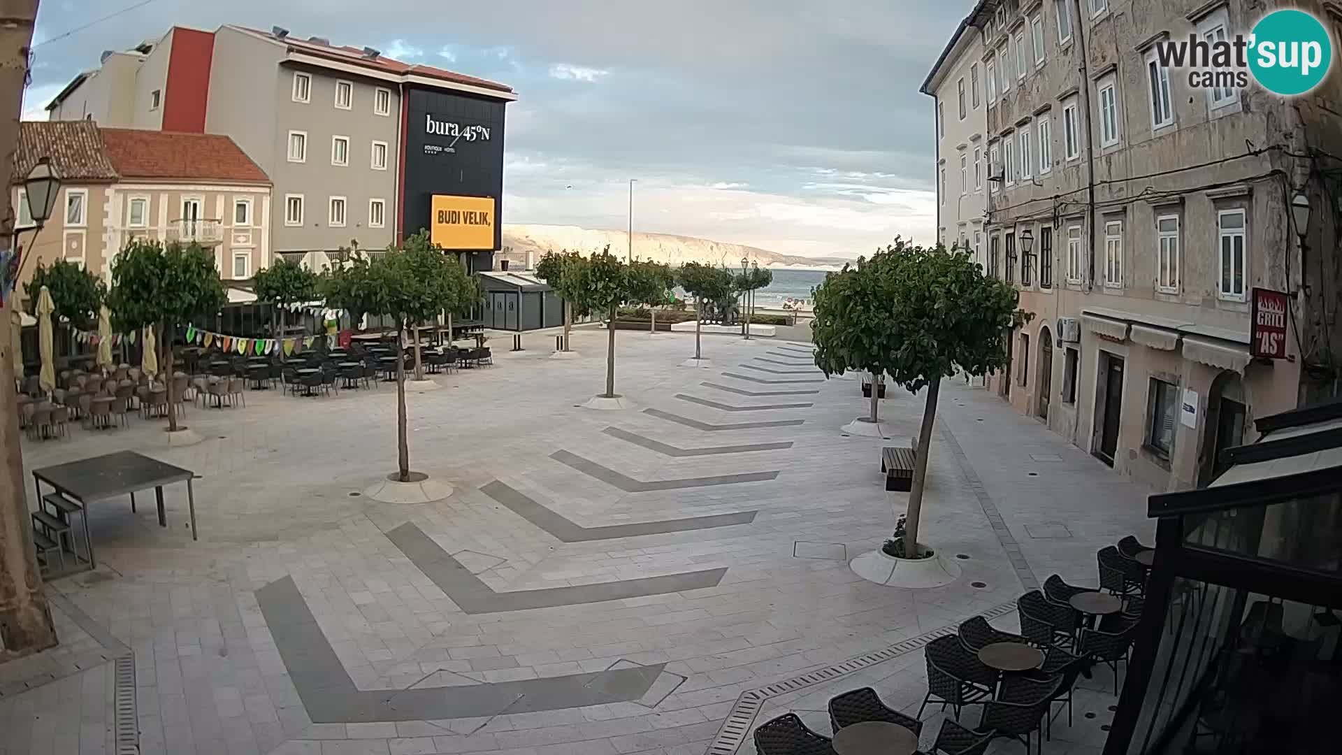 Center mesta Senj – Pavlinski trg – spletne kamere Dalmacija