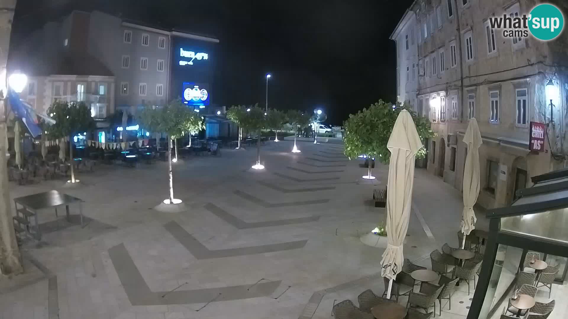 Zentrum der Stadt Senj – Pavlin platz – Live Cam Dalmatia