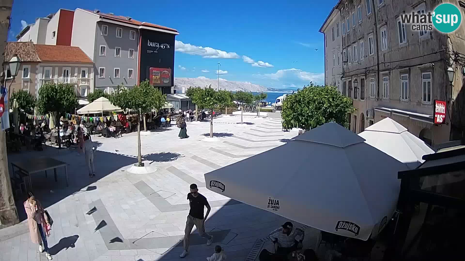 Centro de la ciudad de Senj – plaza Pavlin – Live Cam Dalmacia