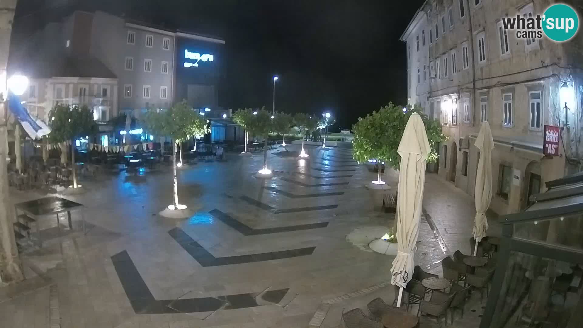 Zentrum der Stadt Senj – Pavlin platz – Live Cam Dalmatia