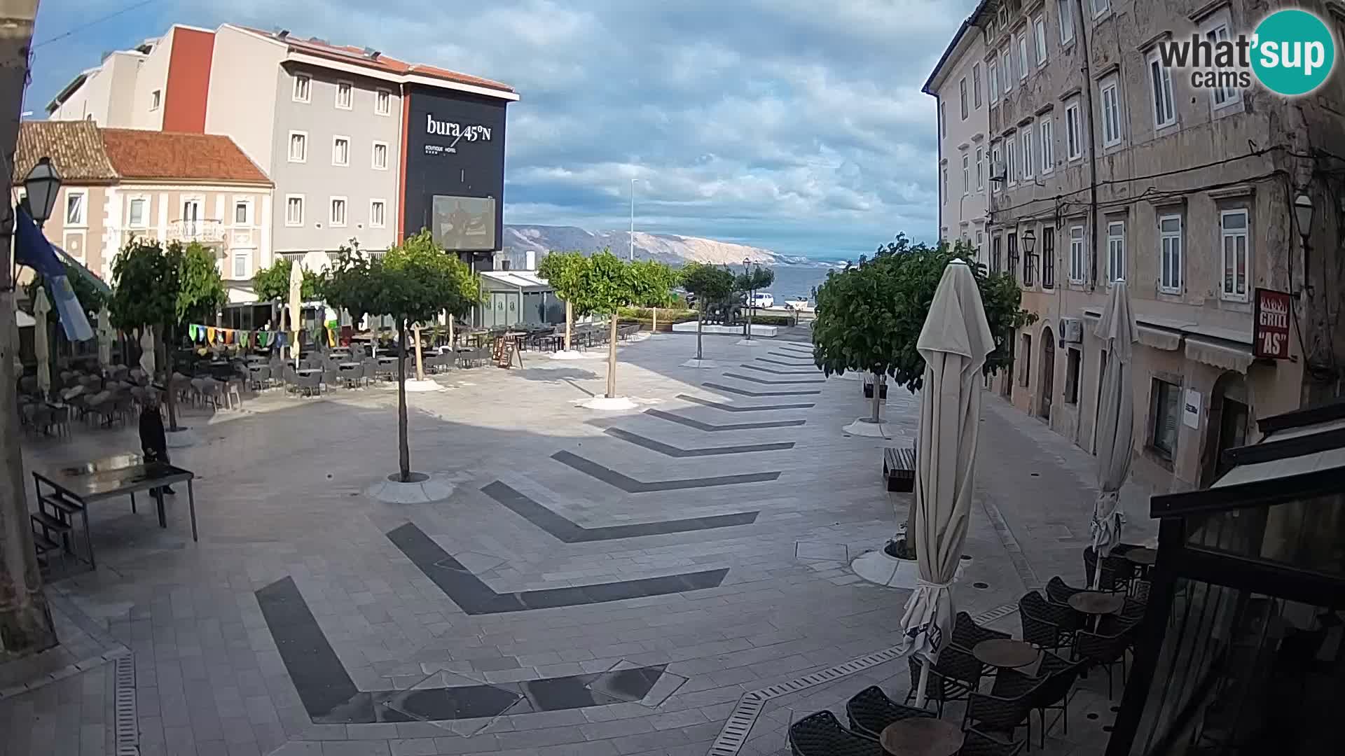 Centro de la ciudad de Senj – plaza Pavlin – Live Cam Dalmacia