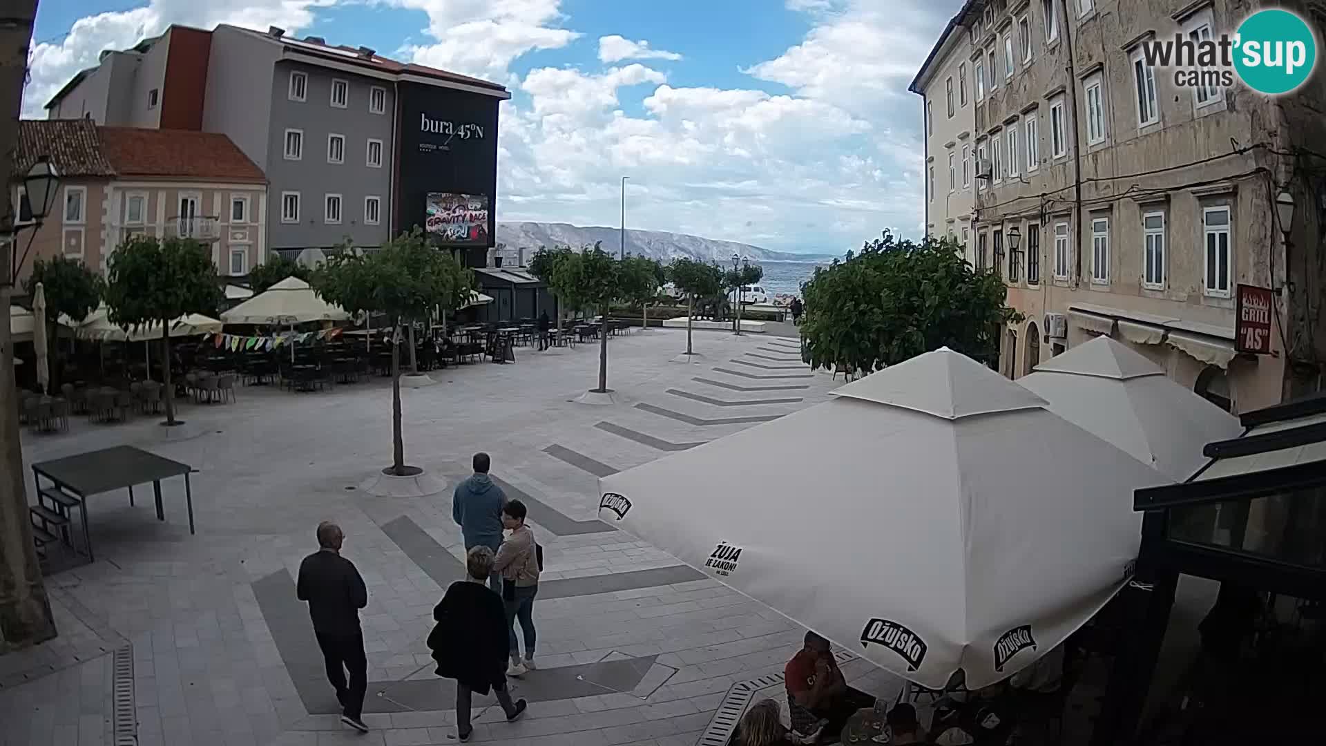 Zentrum der Stadt Senj – Pavlin platz – Live Cam Dalmatia