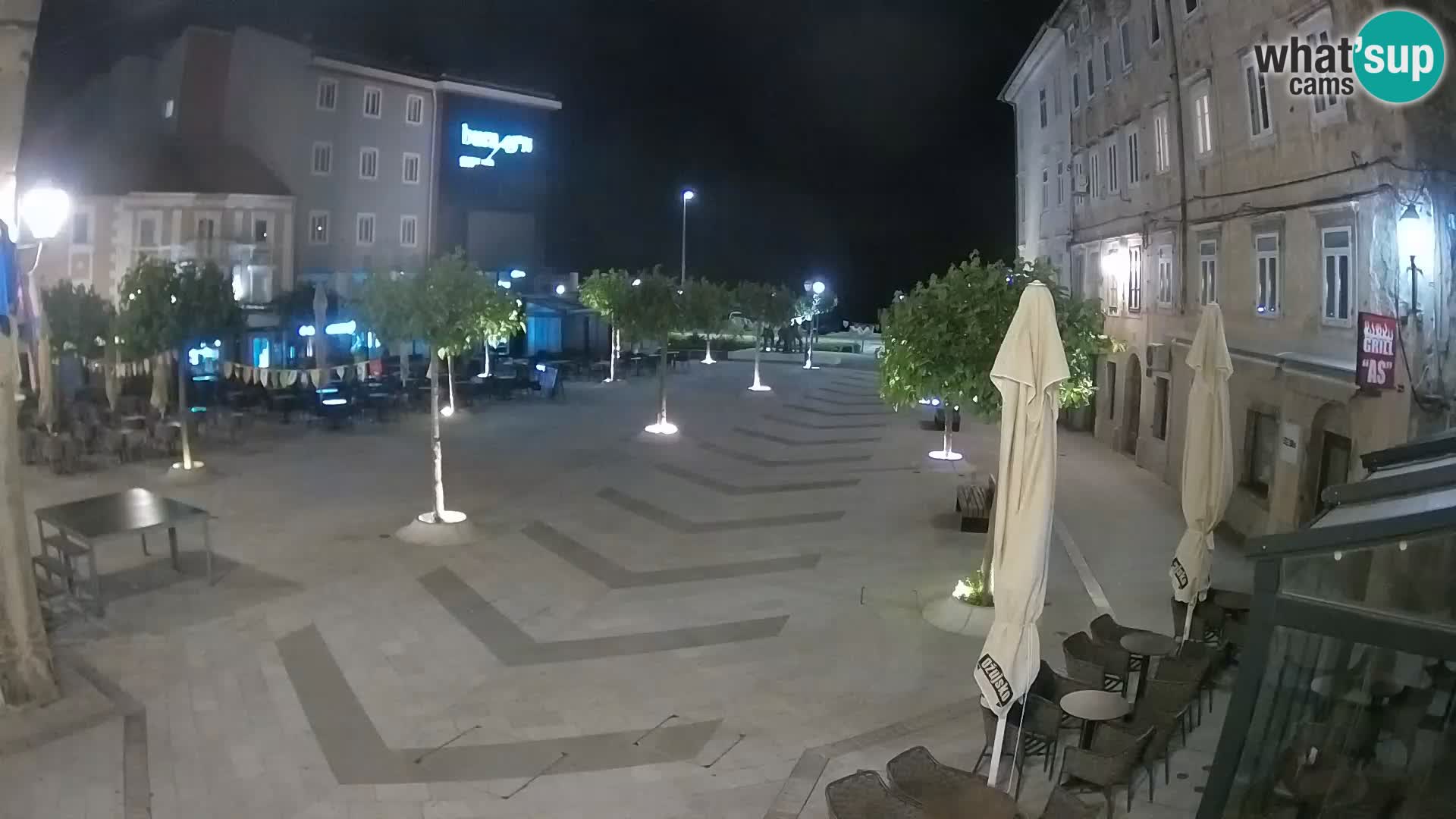 Zentrum der Stadt Senj – Pavlin platz – Live Cam Dalmatia