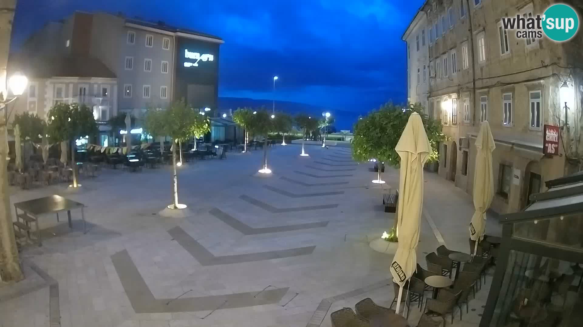 Centro de la ciudad de Senj – plaza Pavlin – Live Cam Dalmacia