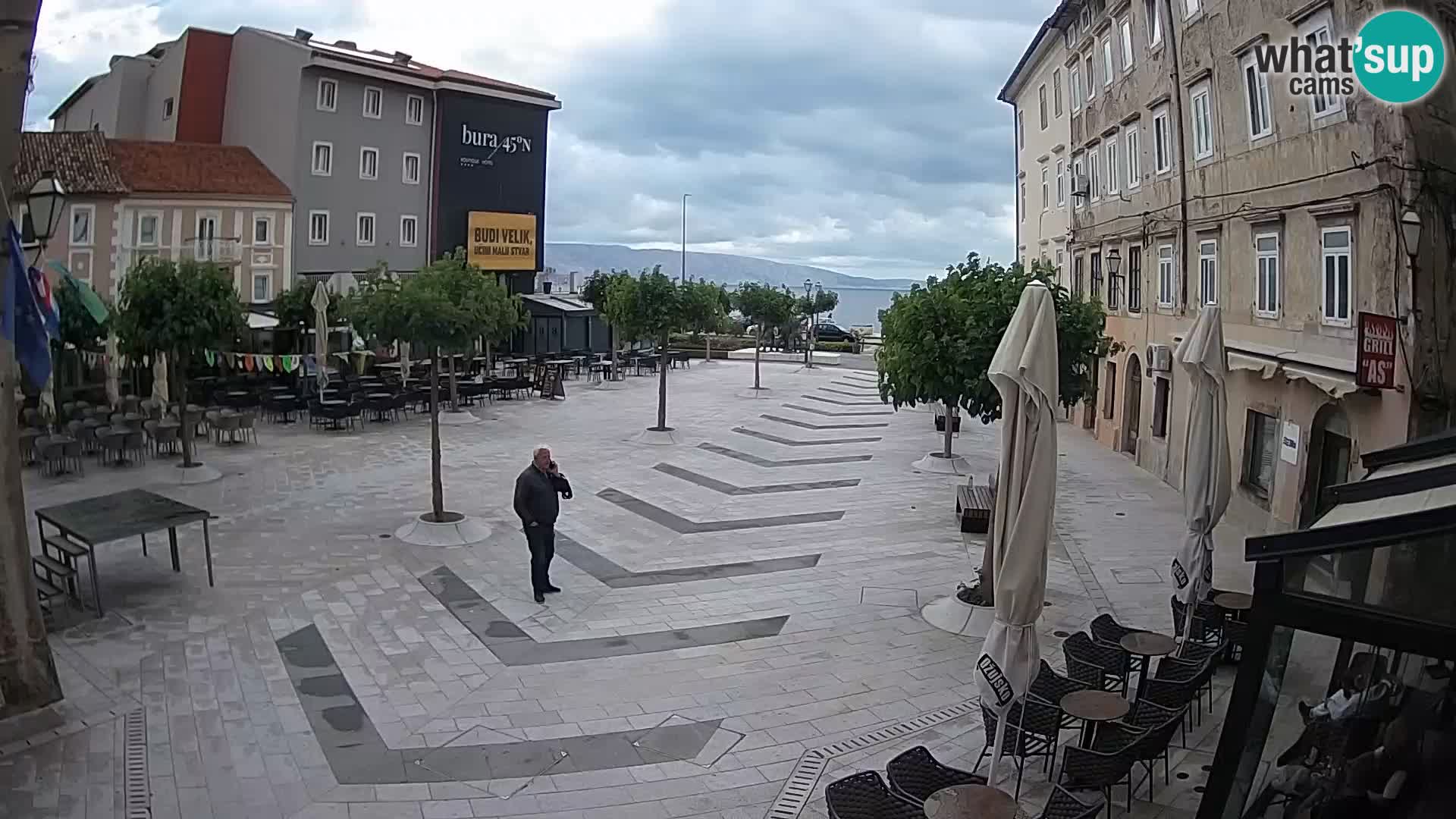 Centro de la ciudad de Senj – plaza Pavlin – Live Cam Dalmacia