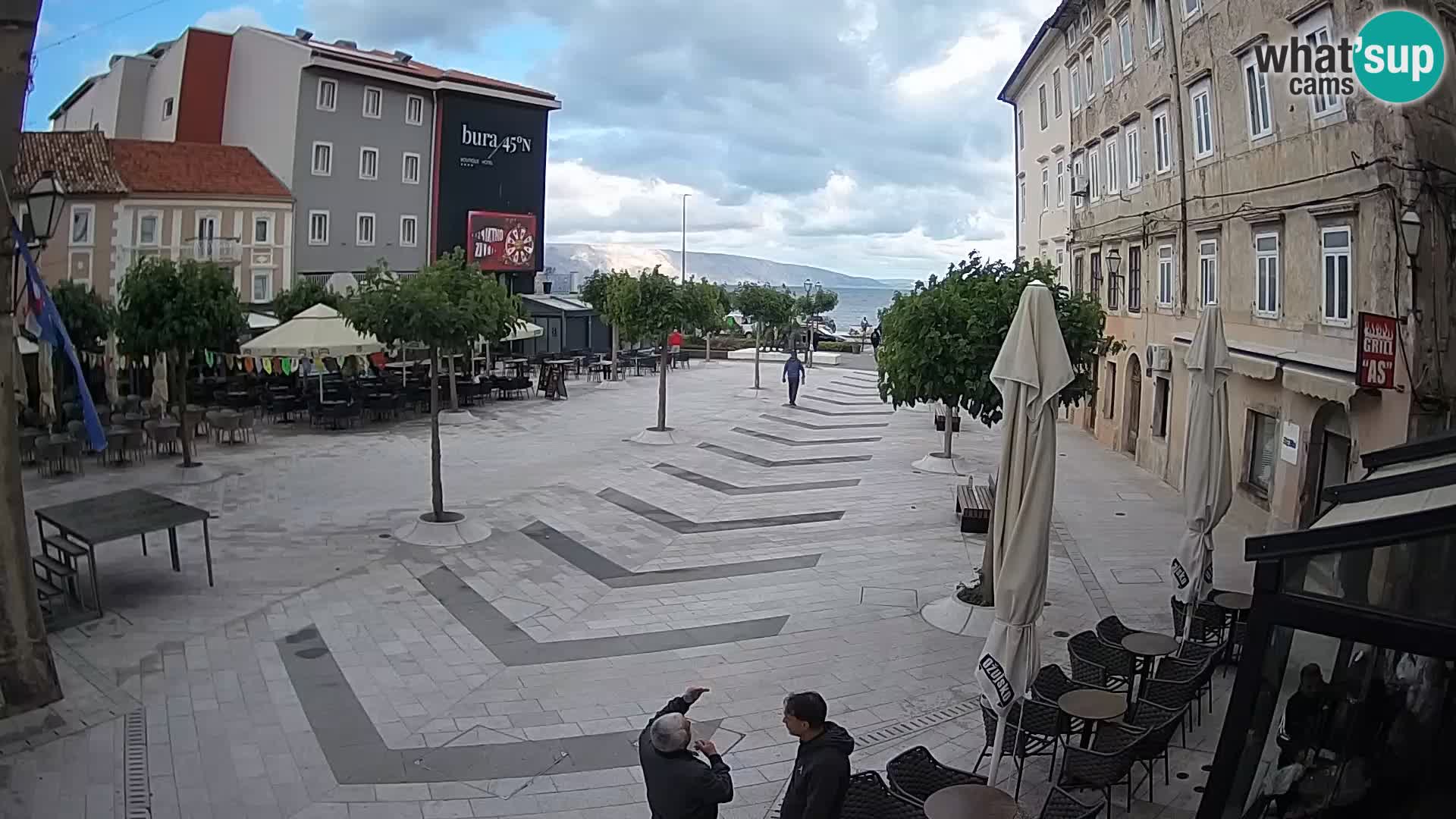 Center mesta Senj – Pavlinski trg – spletne kamere Dalmacija