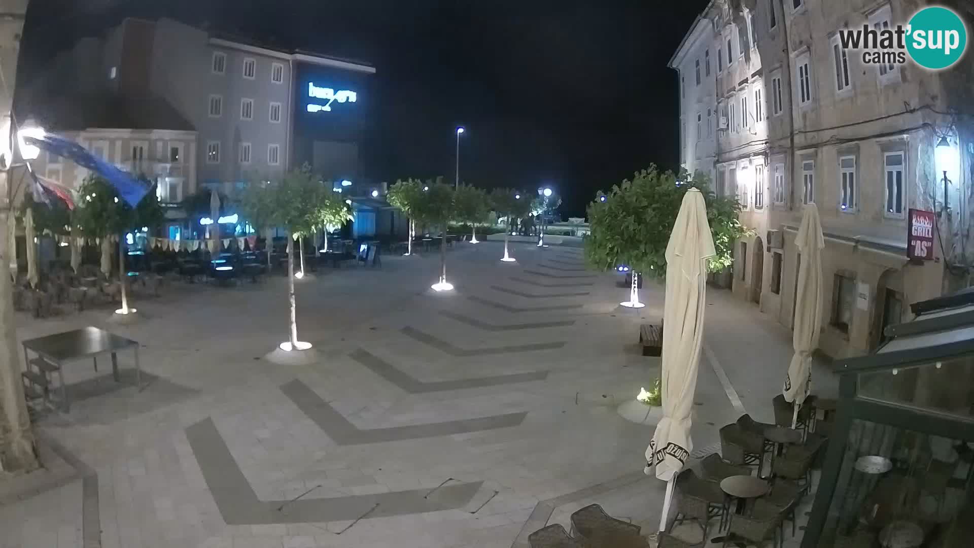 Center mesta Senj – Pavlinski trg – spletne kamere Dalmacija
