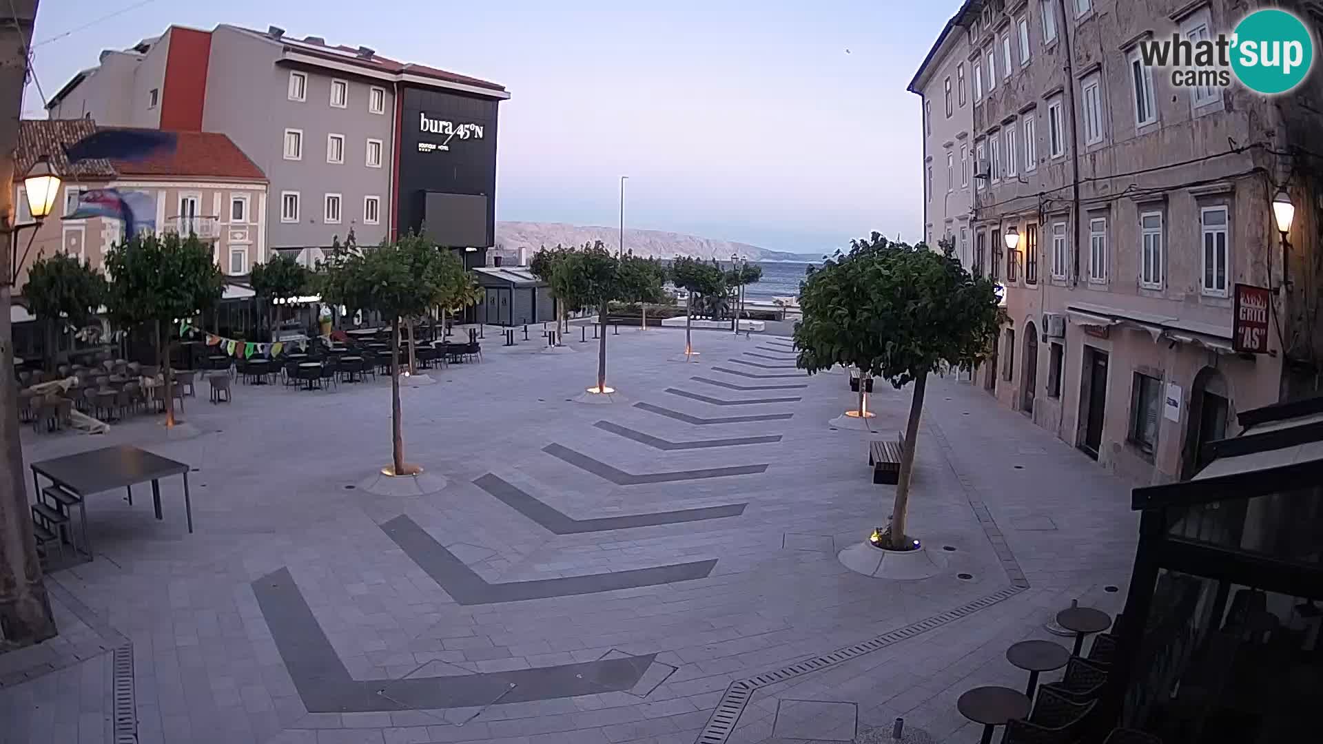 Zentrum der Stadt Senj – Pavlin platz – Live Cam Dalmatia