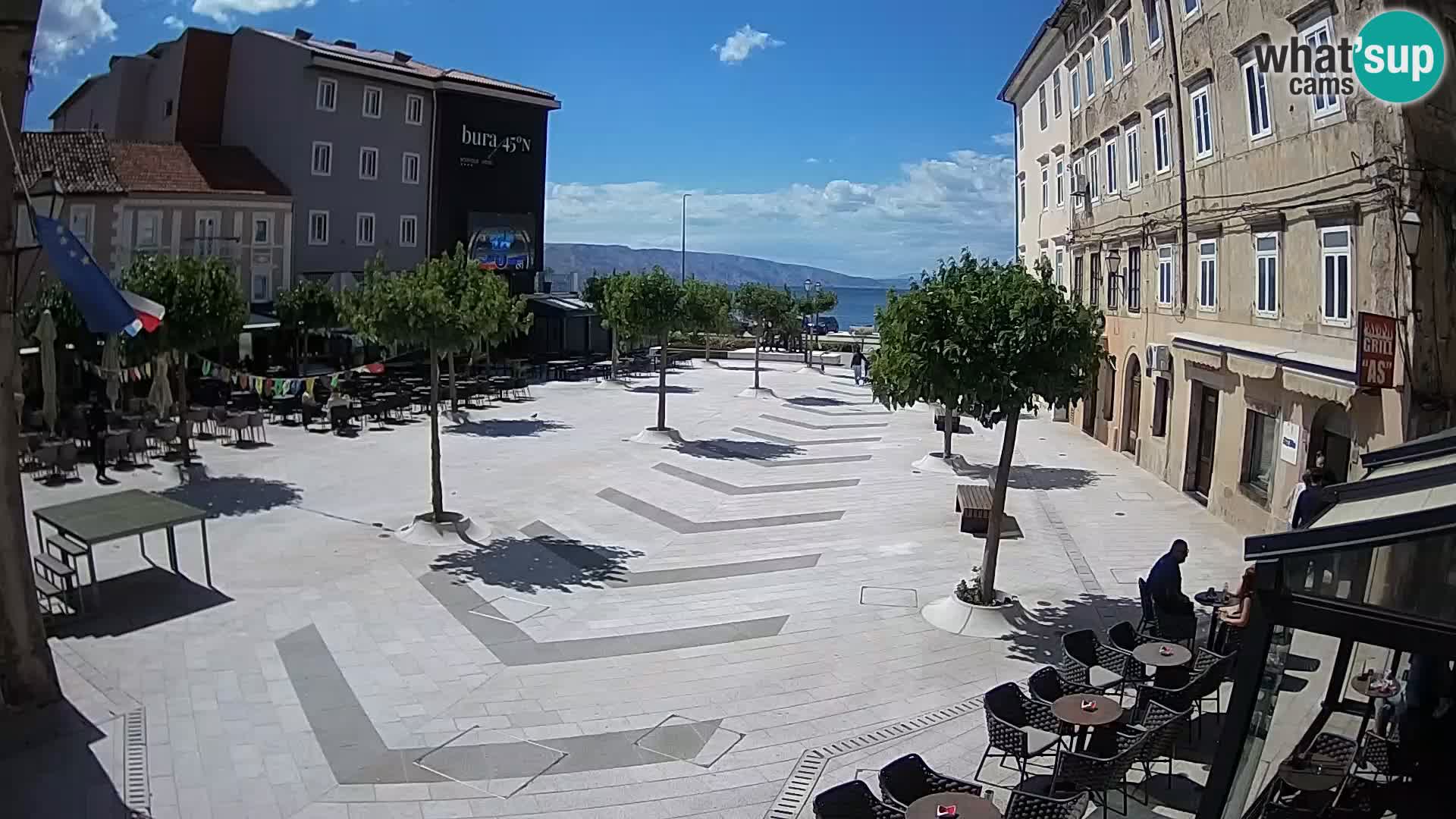 Centro de la ciudad de Senj – plaza Pavlin – Live Cam Dalmacia