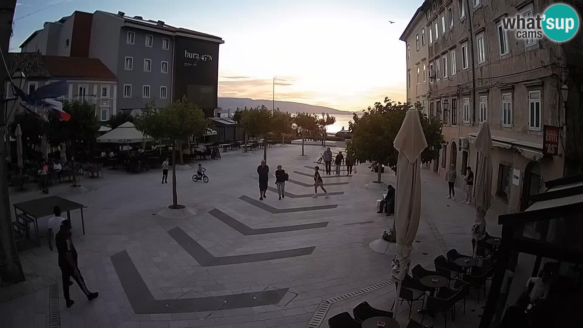 Centro de la ciudad de Senj – plaza Pavlin – Live Cam Dalmacia