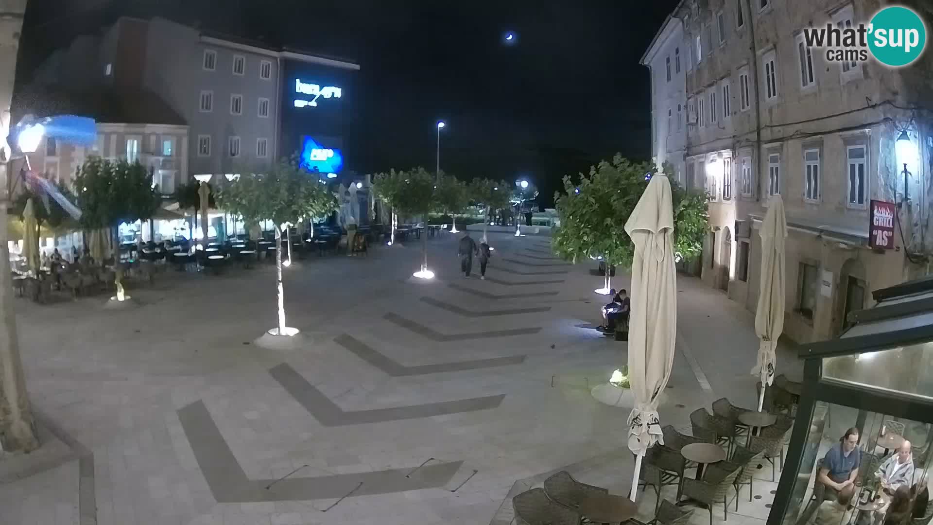 Zentrum der Stadt Senj – Pavlin platz – Live Cam Dalmatia