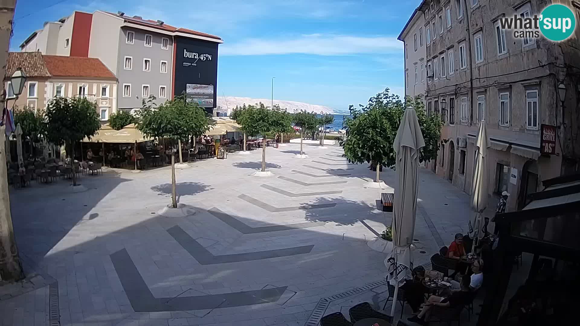 Zentrum der Stadt Senj – Pavlin platz – Live Cam Dalmatia