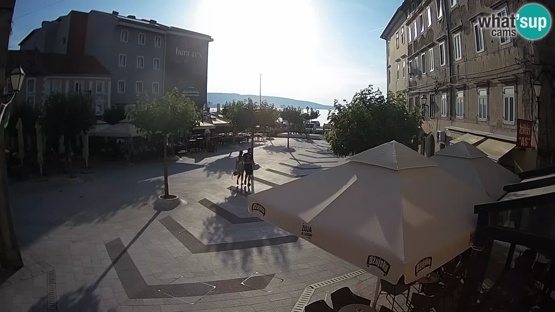 Zentrum der Stadt Senj – Pavlin platz – Live Cam Dalmatia